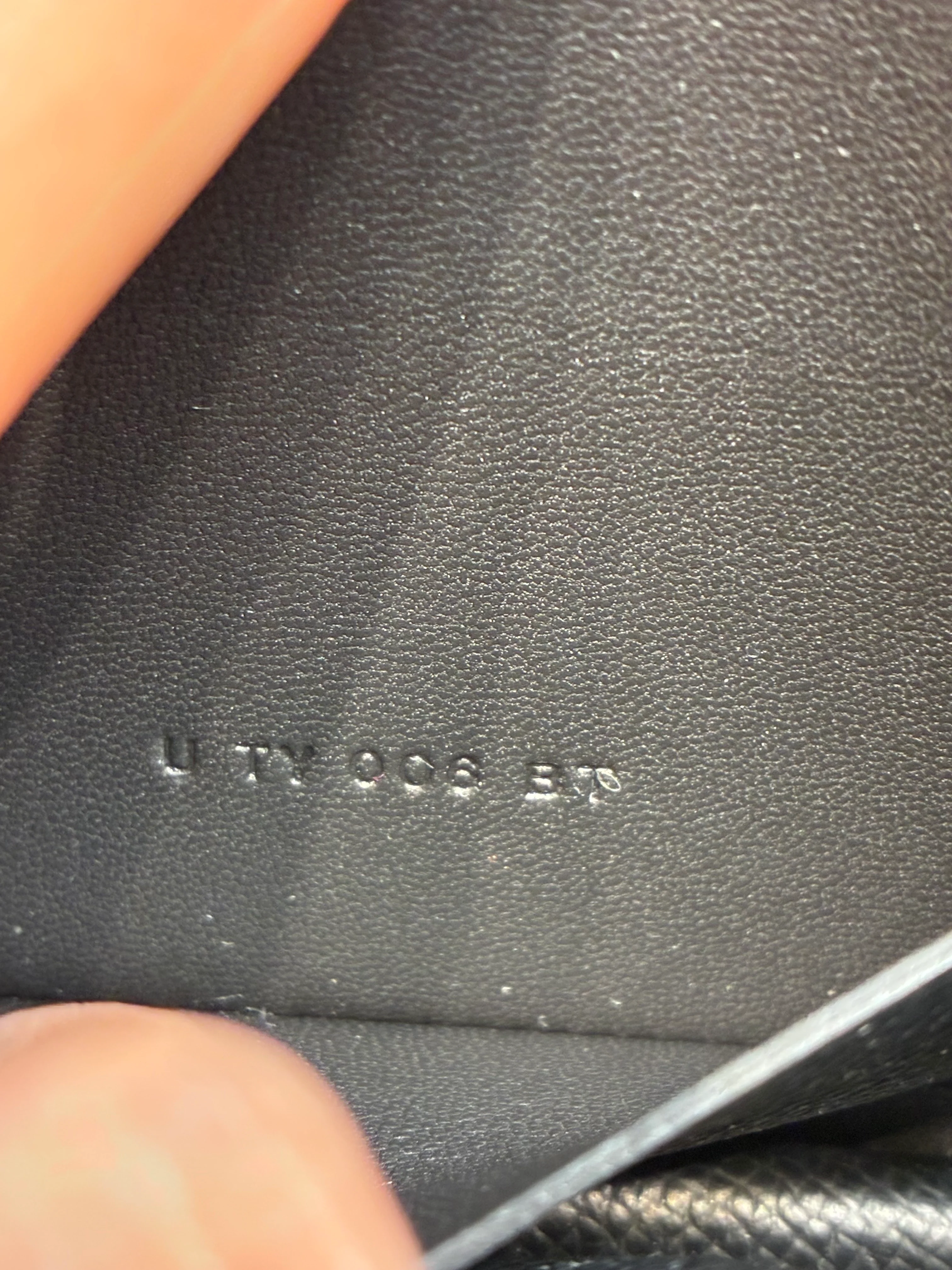 Constance Slim Wallet Epsom - Image 8