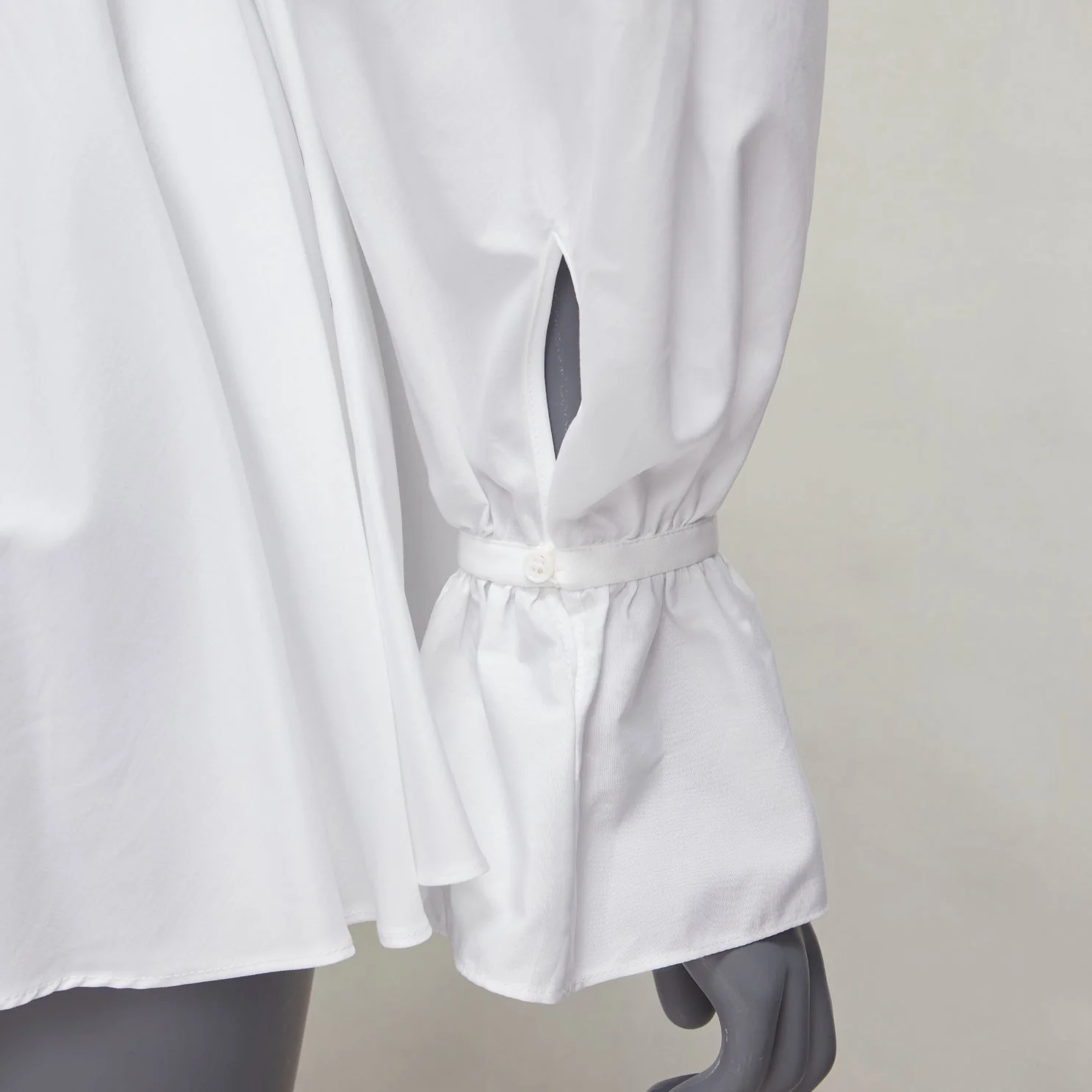 Women's Alexander Mcqueen Cotton V-Neck Balloon Sleeve Peplum Dress Shirt - Image 8