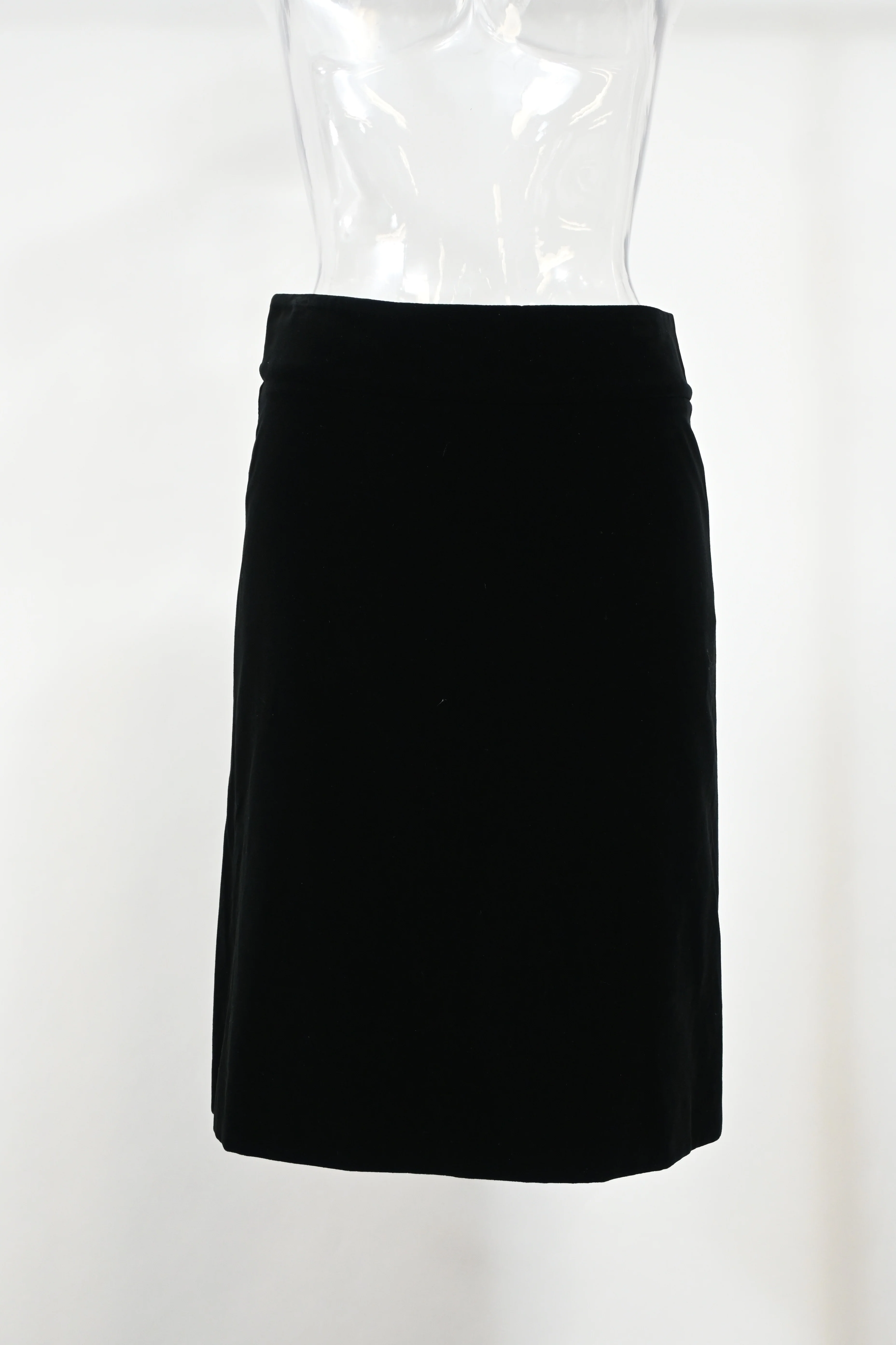 Women's Alexander Mcqueen Midi A-Line Skirt in Black Velvet - Image 5