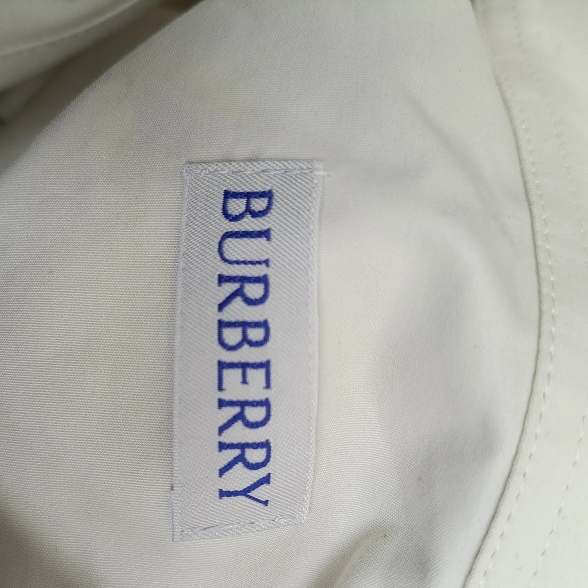 Men's Burberry Button Down Shirt in White Cotton - Image 7
