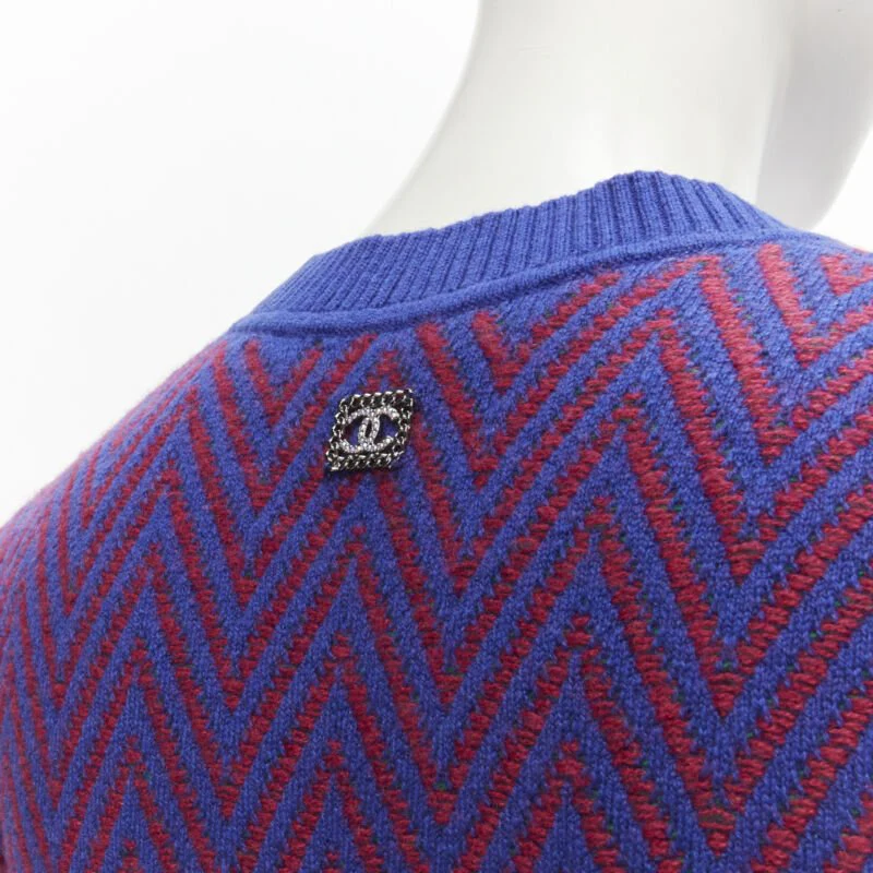 Women's Chanel cashmere chevron CC logo crystal brooch dress - Image 2