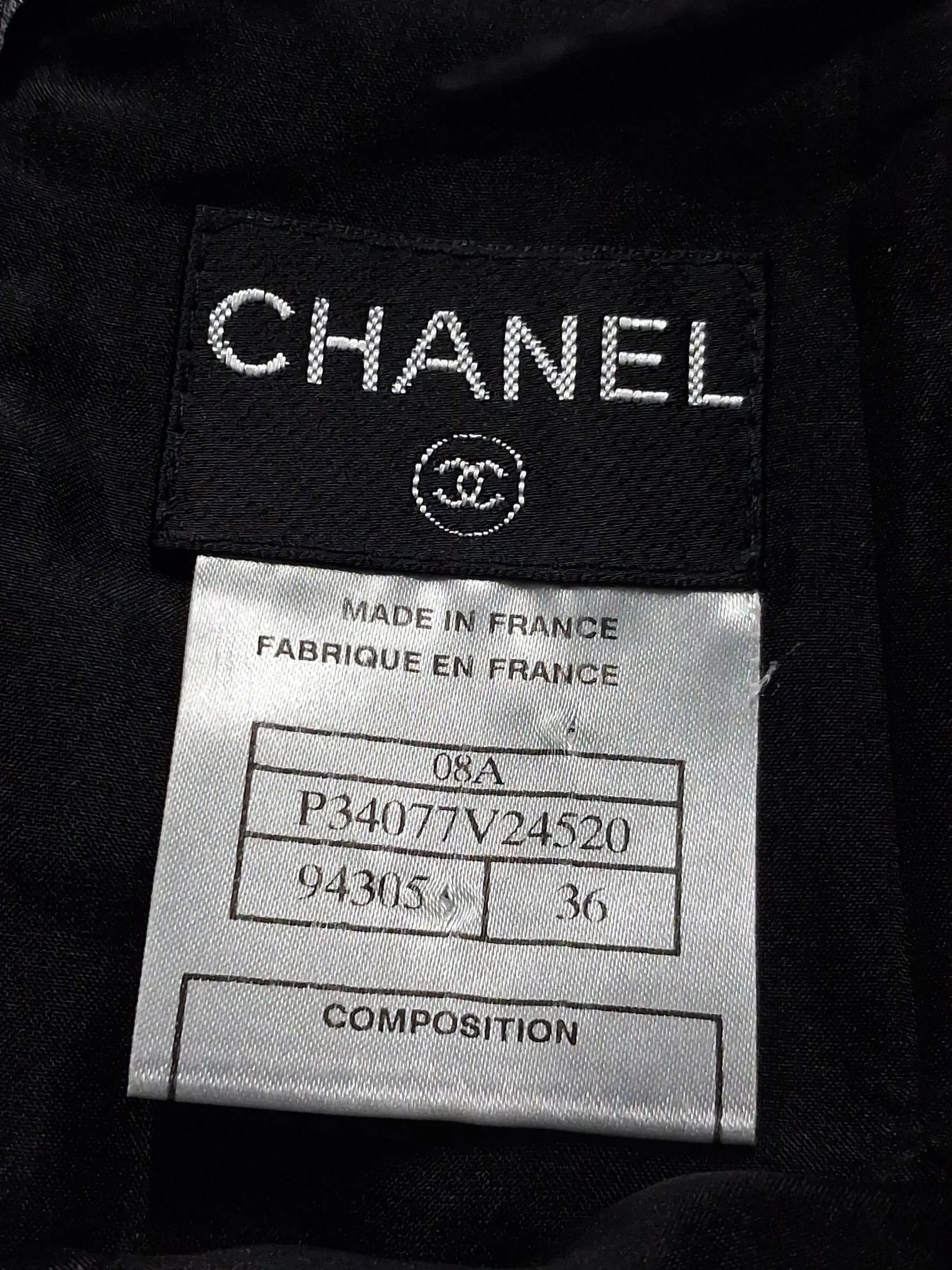 Women's Chanel Side Stripe Pencil Skirt in Black Wool - Image 7