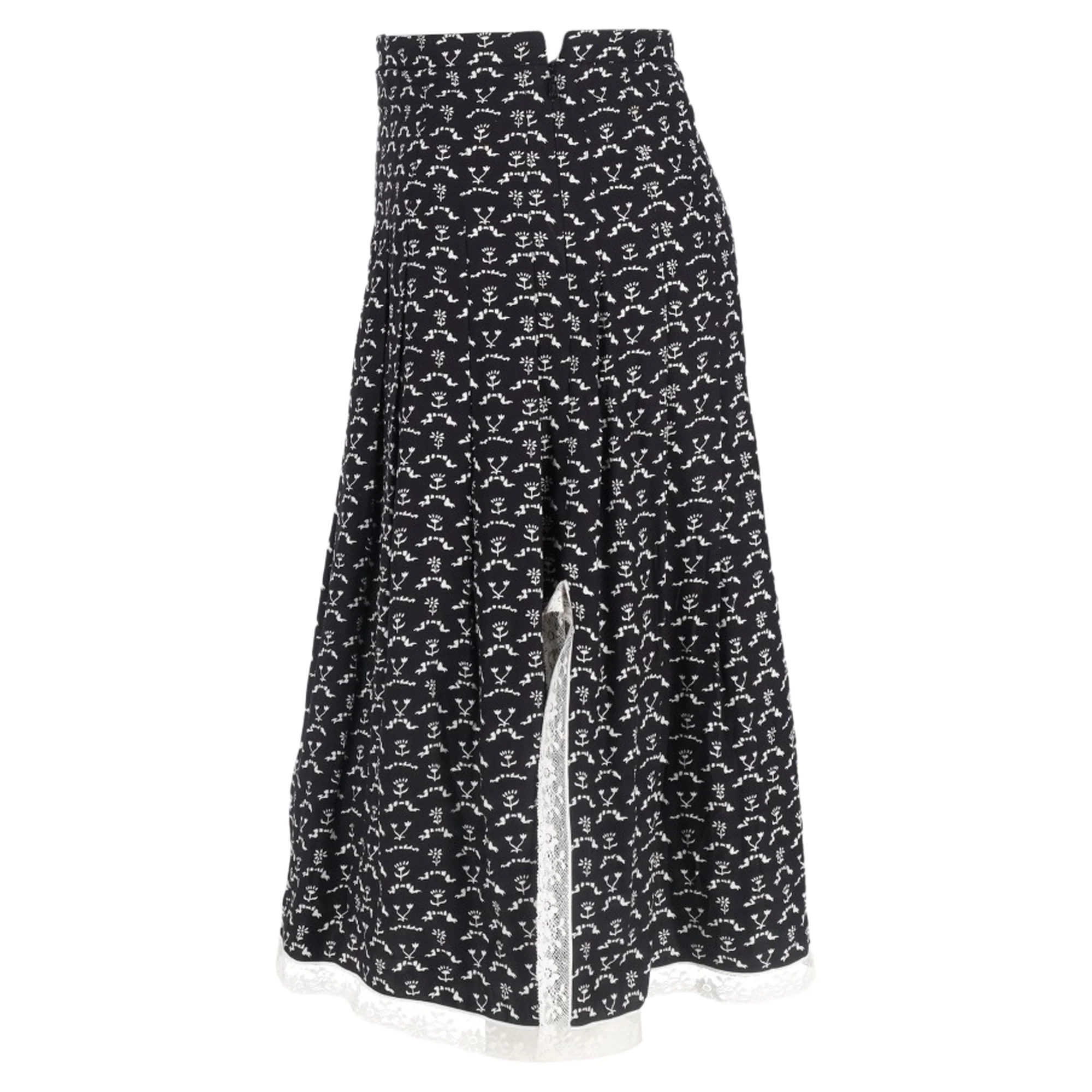 Women's Chloé Flower Printed Pleated Midi Skirt in Black Cotton - Image 2