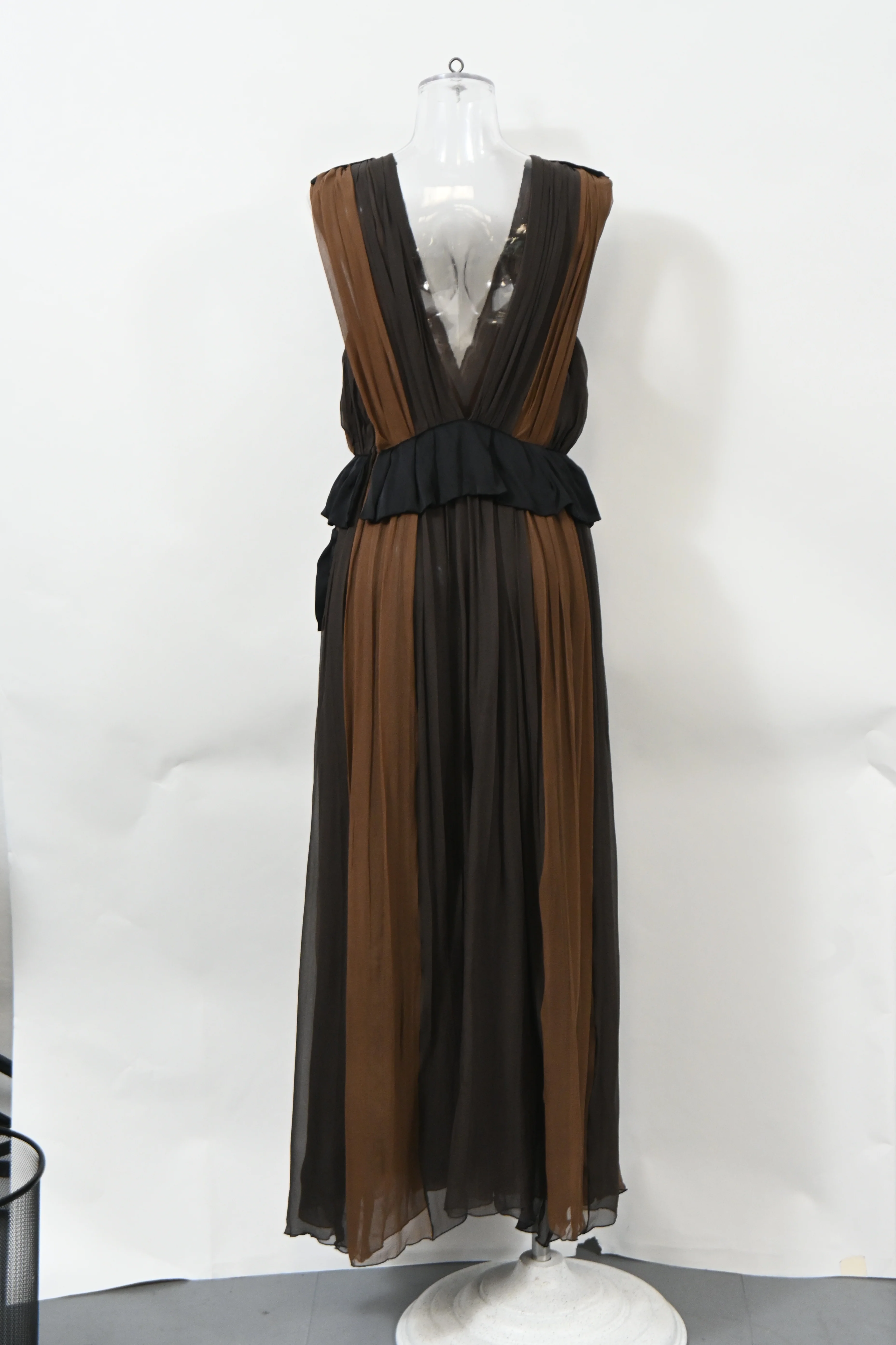 Women's Chloé Pleated Deep Neck Maxi Dress in Brown and Black Silk Chiffon - Image 8