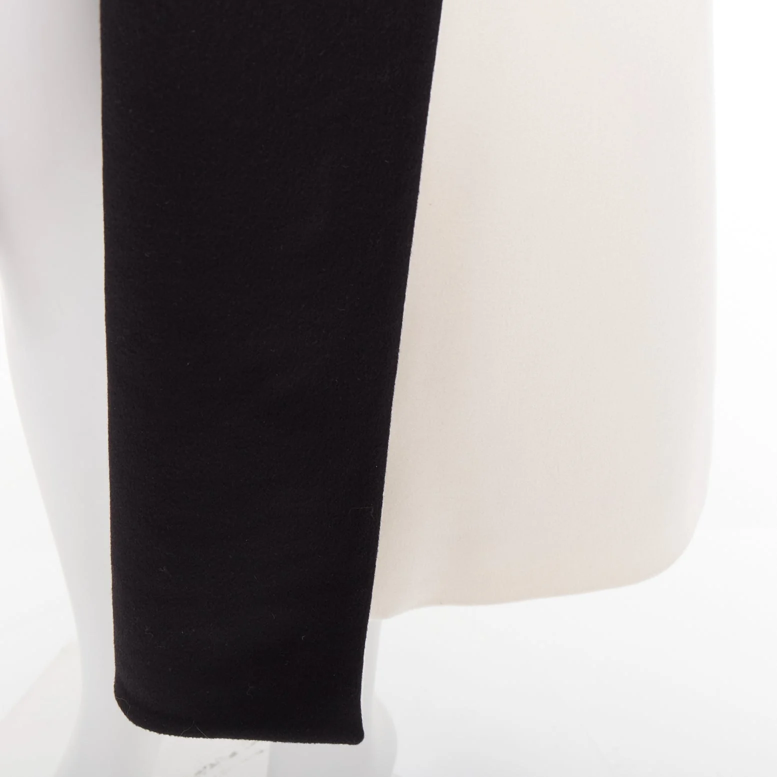 Women's Christian Dior double cashmere silk lined coat vest - Image 7