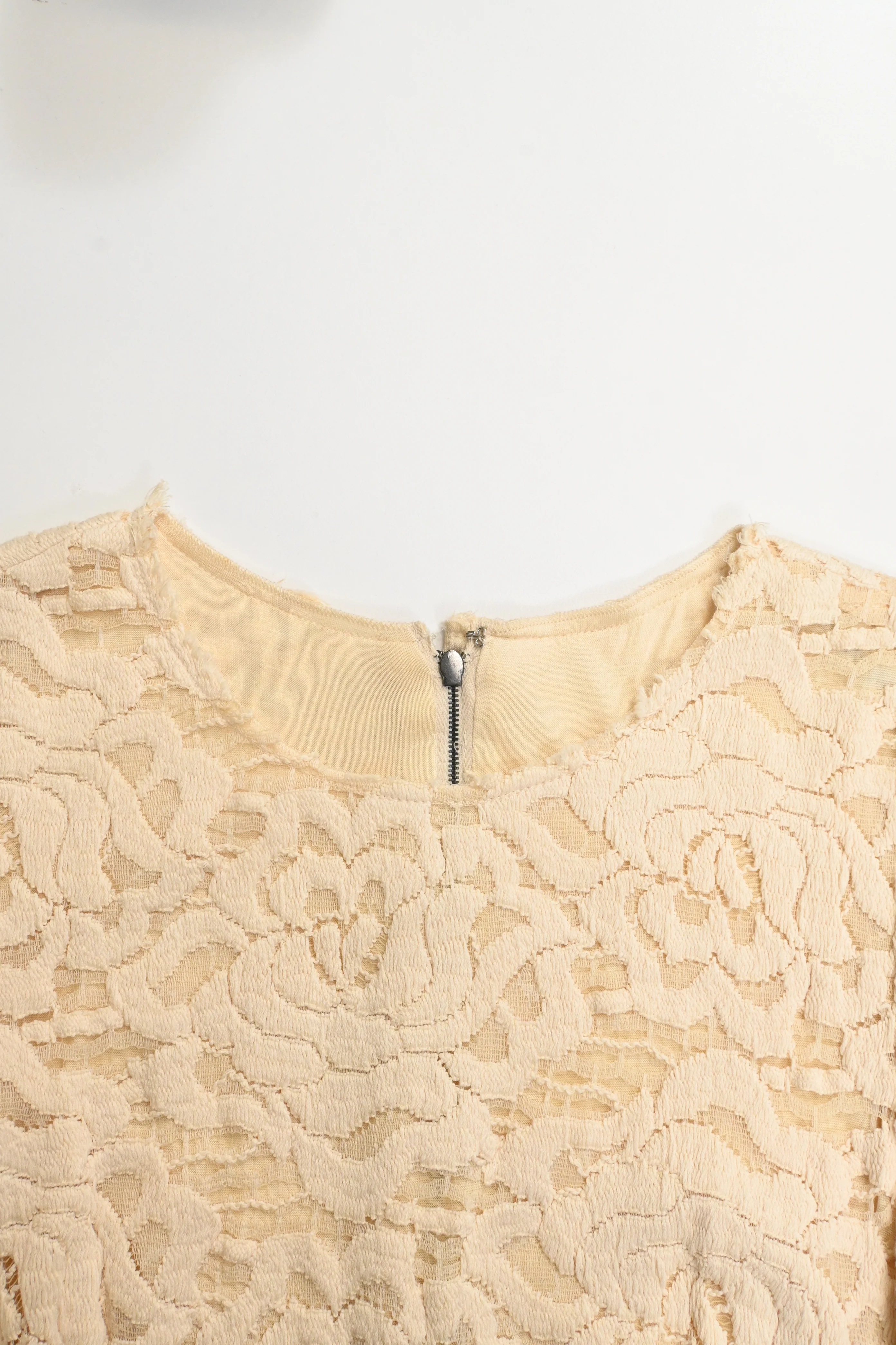Women's Dolce & Gabbana Floral Lace Midi Dress in Cream Cotton - Image 9