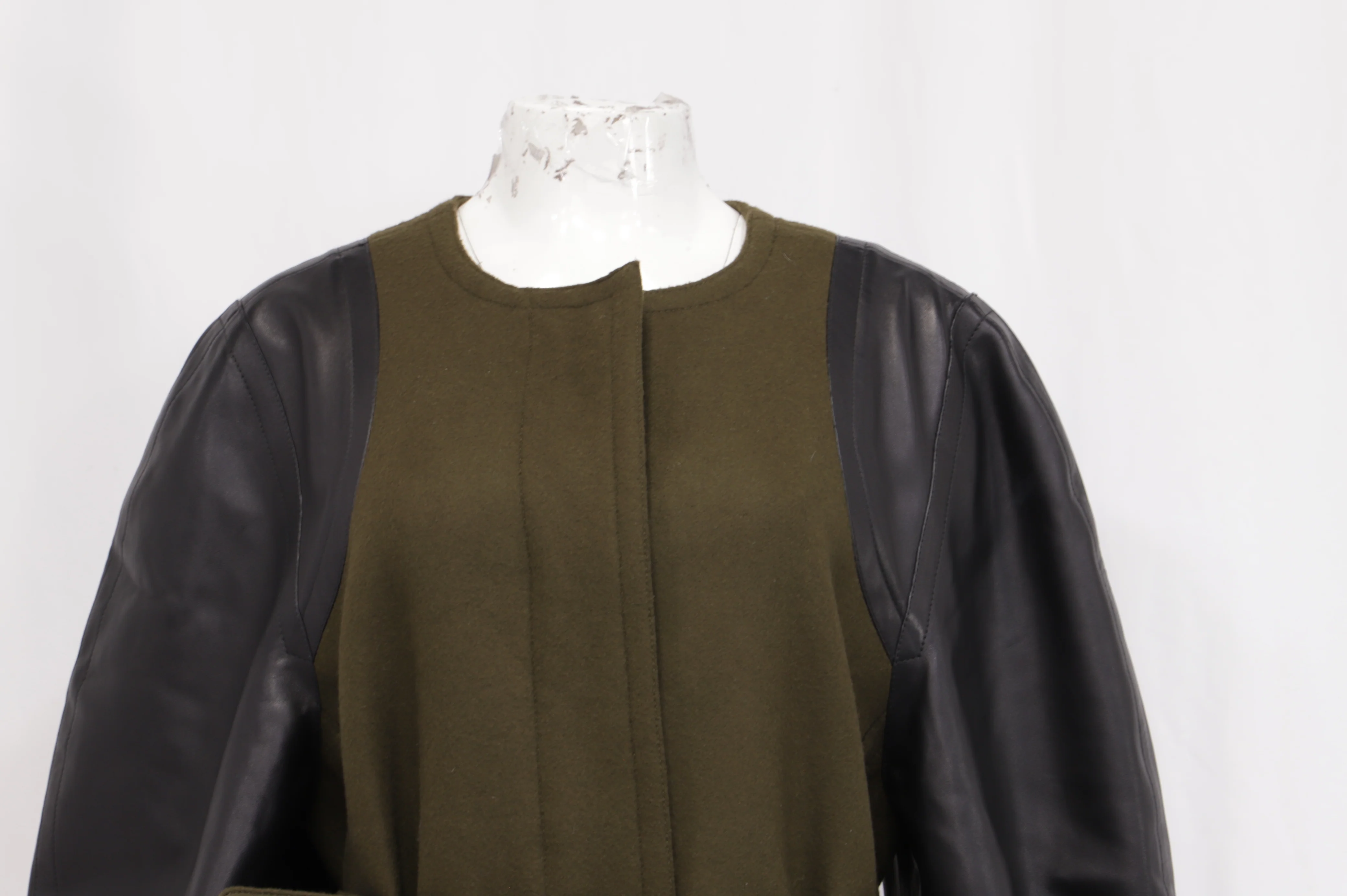 Women's Fendi Raglan Sleeve Belted Coat in Olive Wool - Image 8