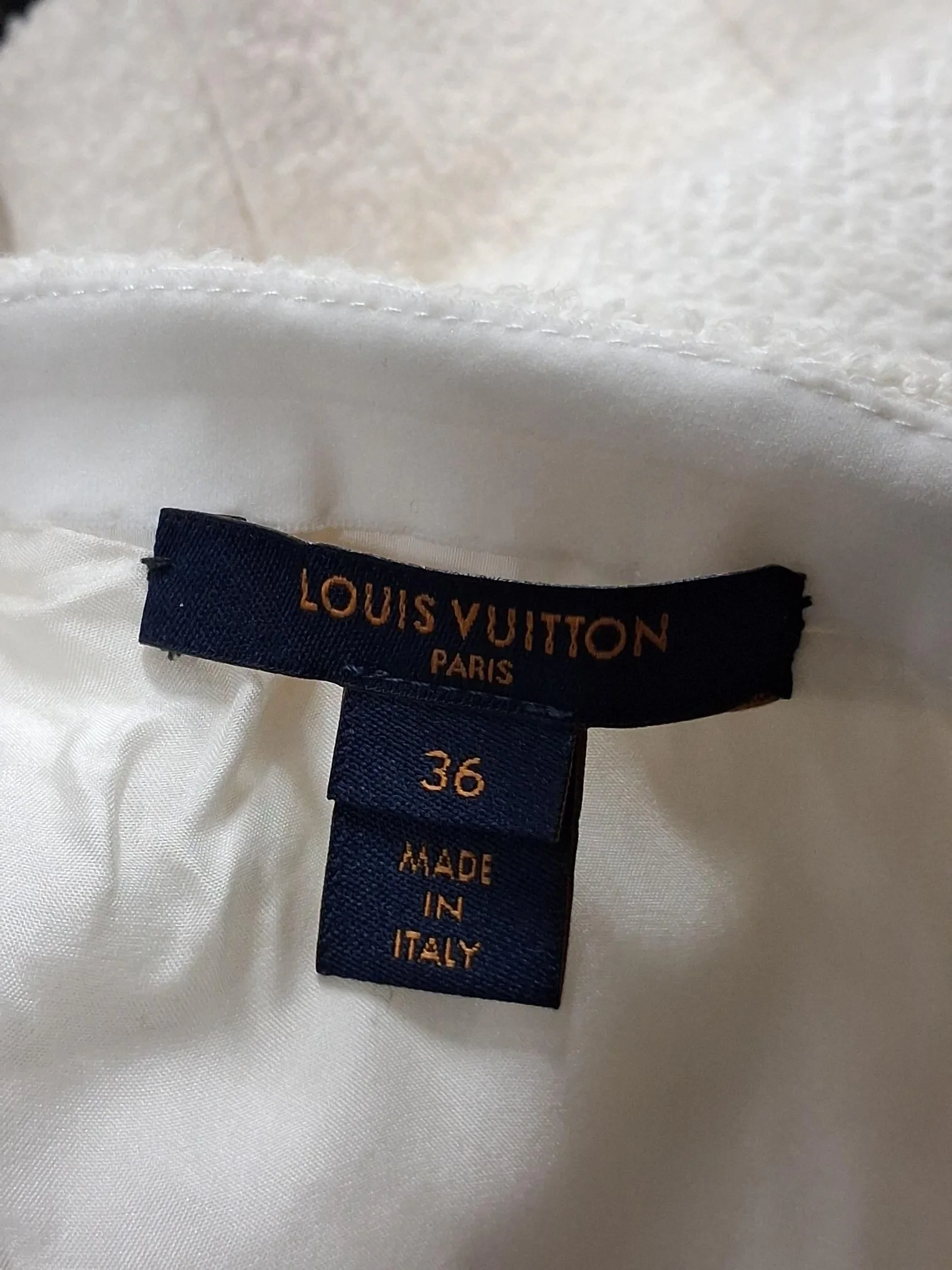 Women's Louis Vuitton Beaded Spiked Chain Embellished Mini Dress in White Cotton - Image 6