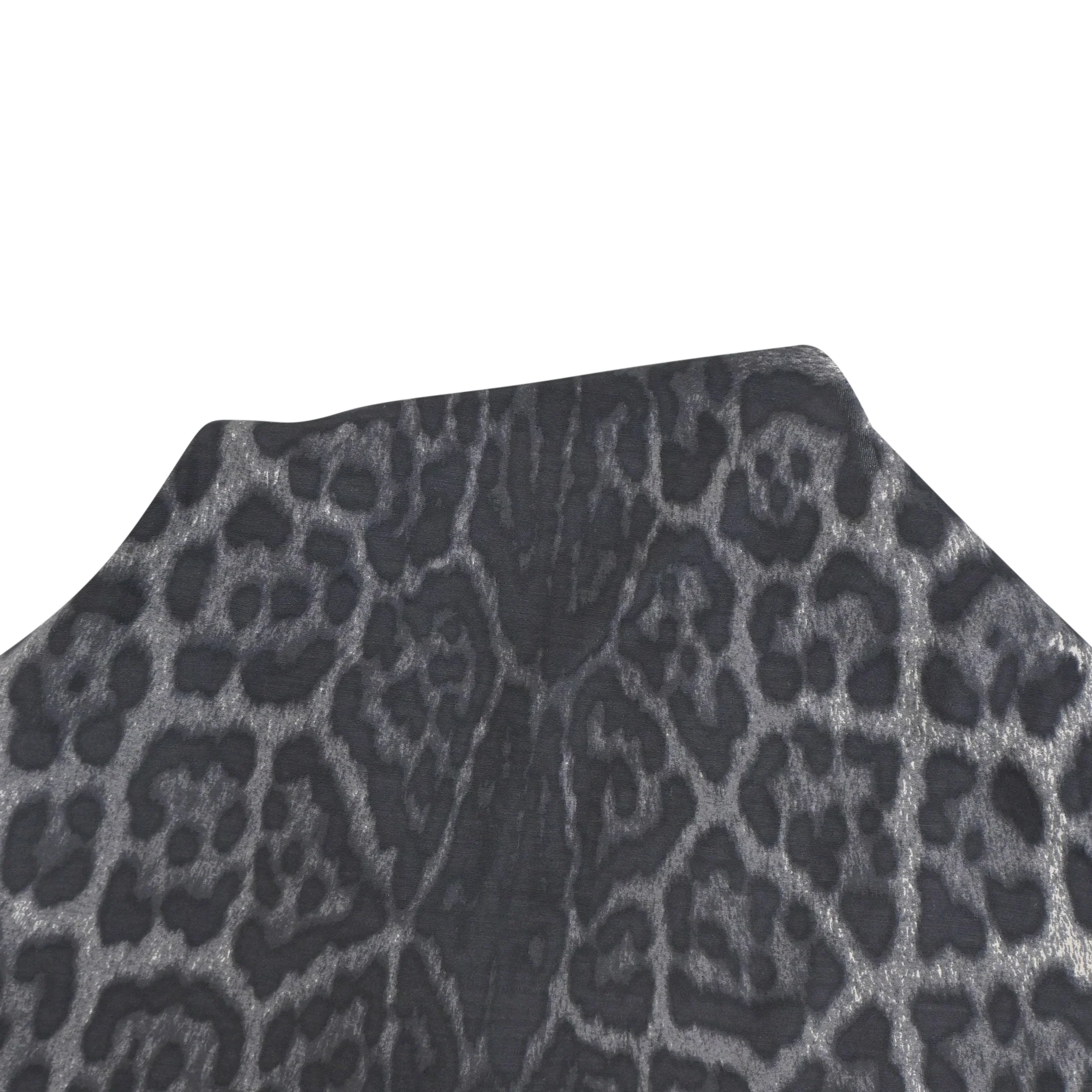 Women's Yves Saint Laurent Printed Sleeveless Blouse in Animal Print Silk - Image 5