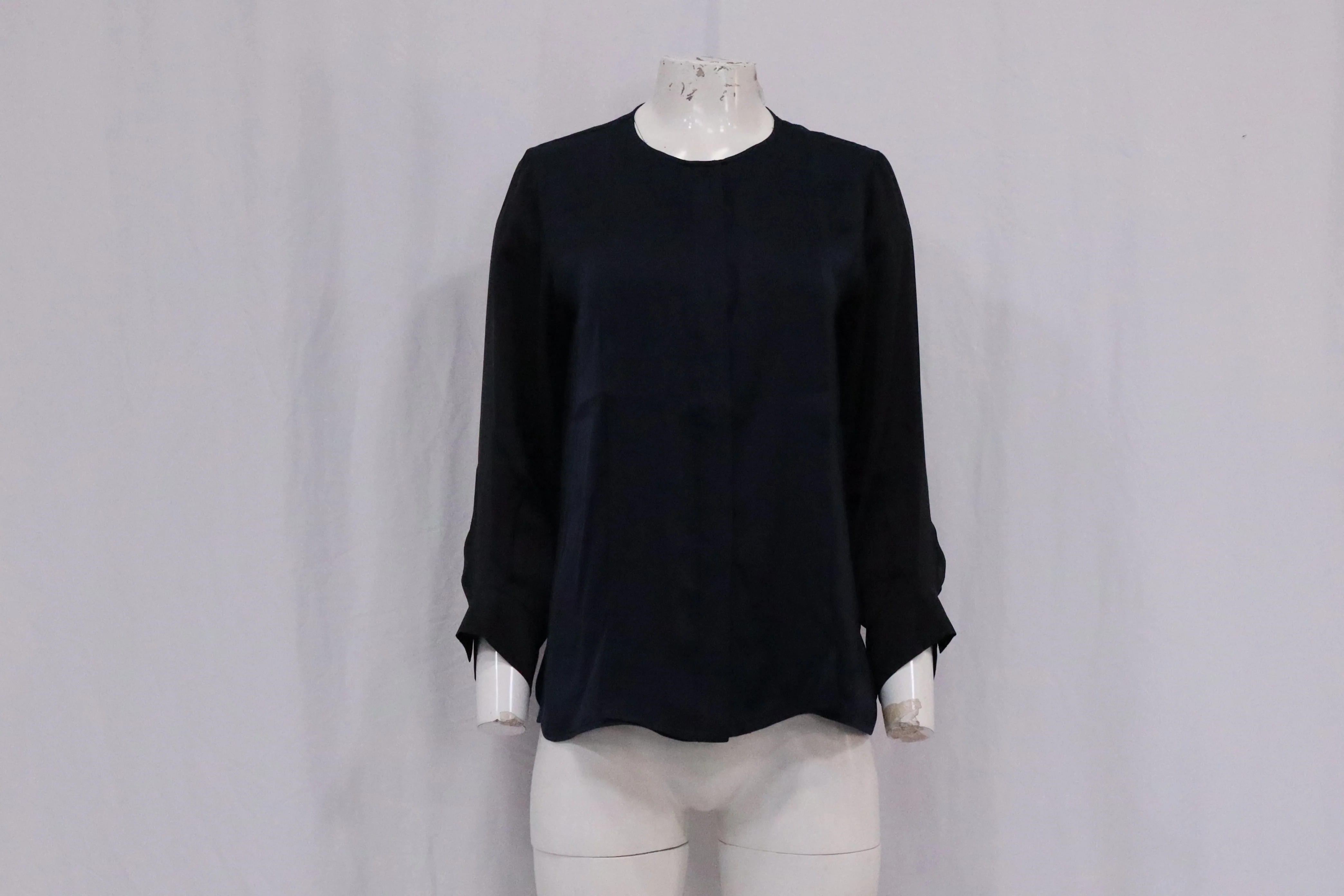 Women's Stella McCartney Blouse in Navy Blue Silk - Image 7