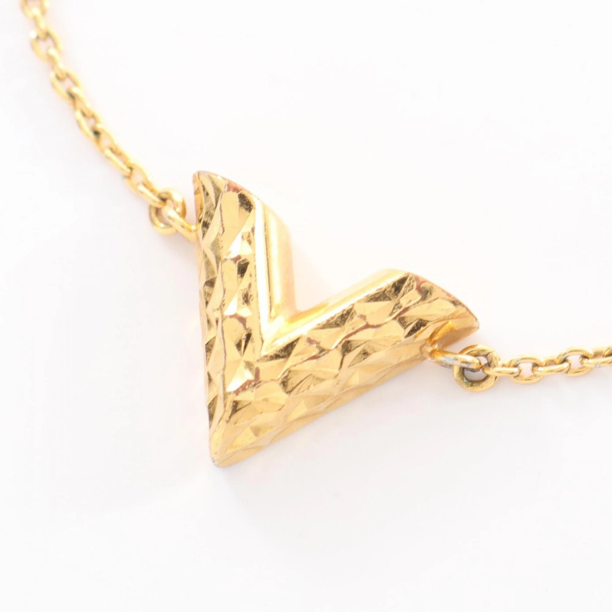 Essential V Bracelet Gold Plated - Image 2