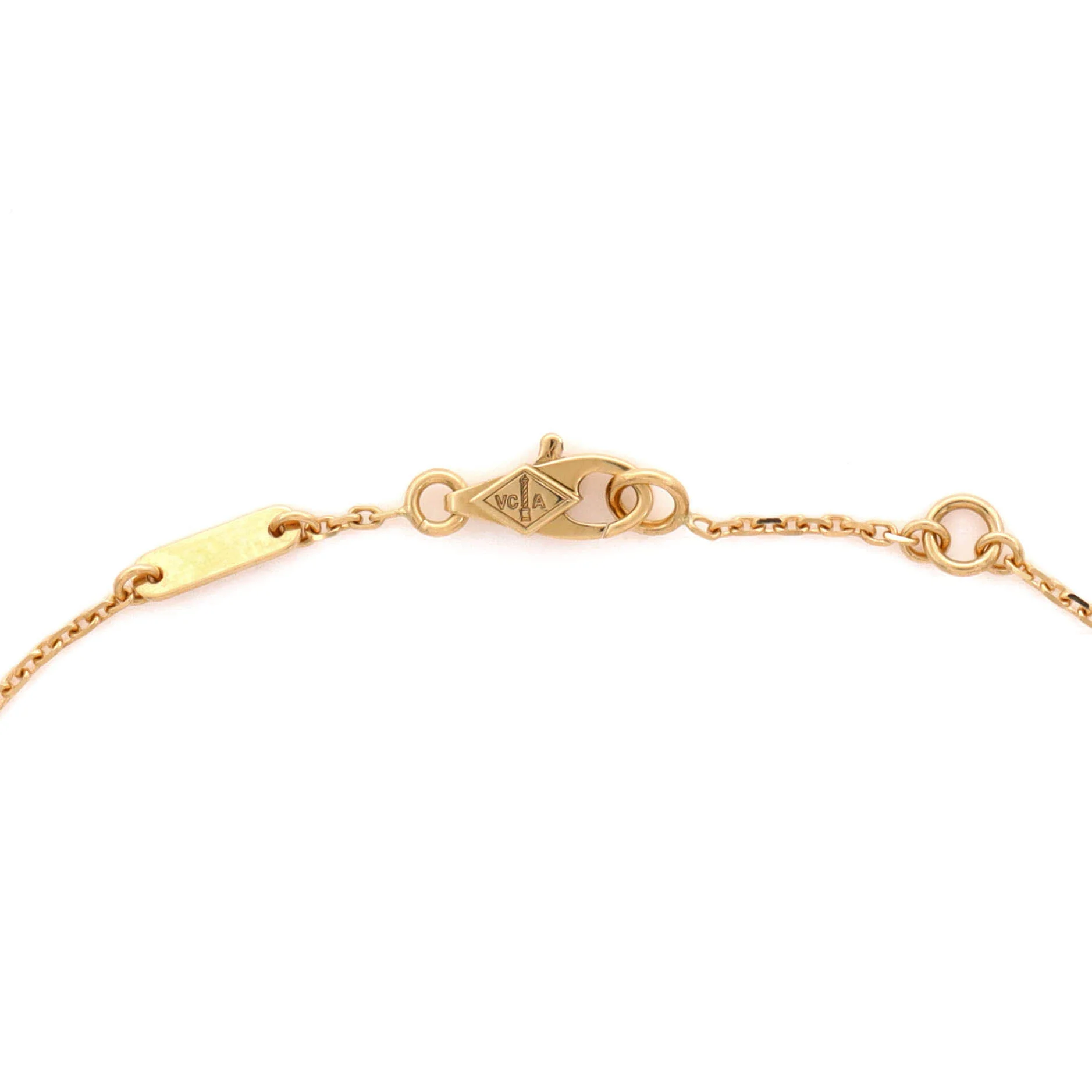 Sweet Alhambra Bracelet 18K Yellow Gold and Mother of Pearl - Image 3