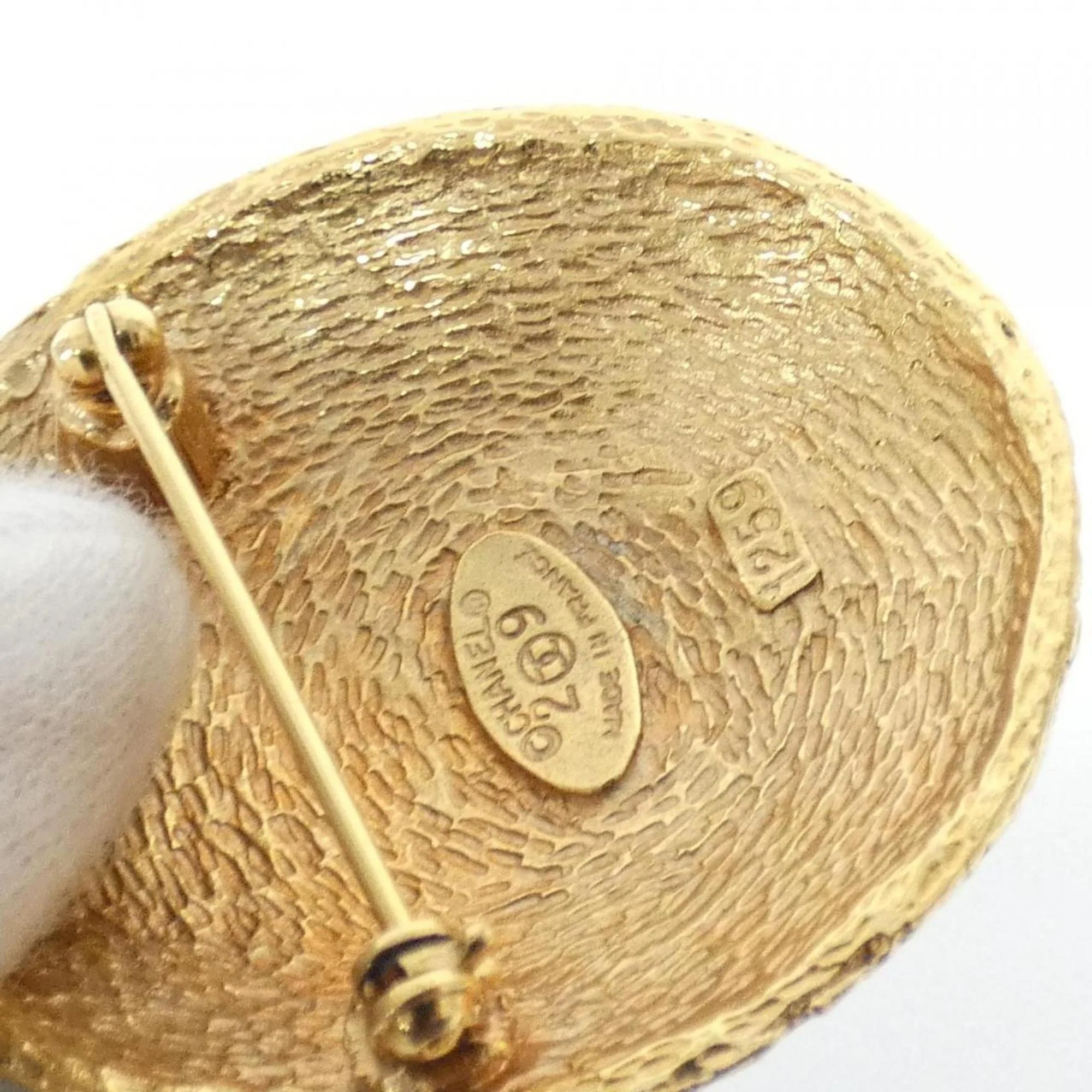 Brooch Gold-Tone Metal - Image 4