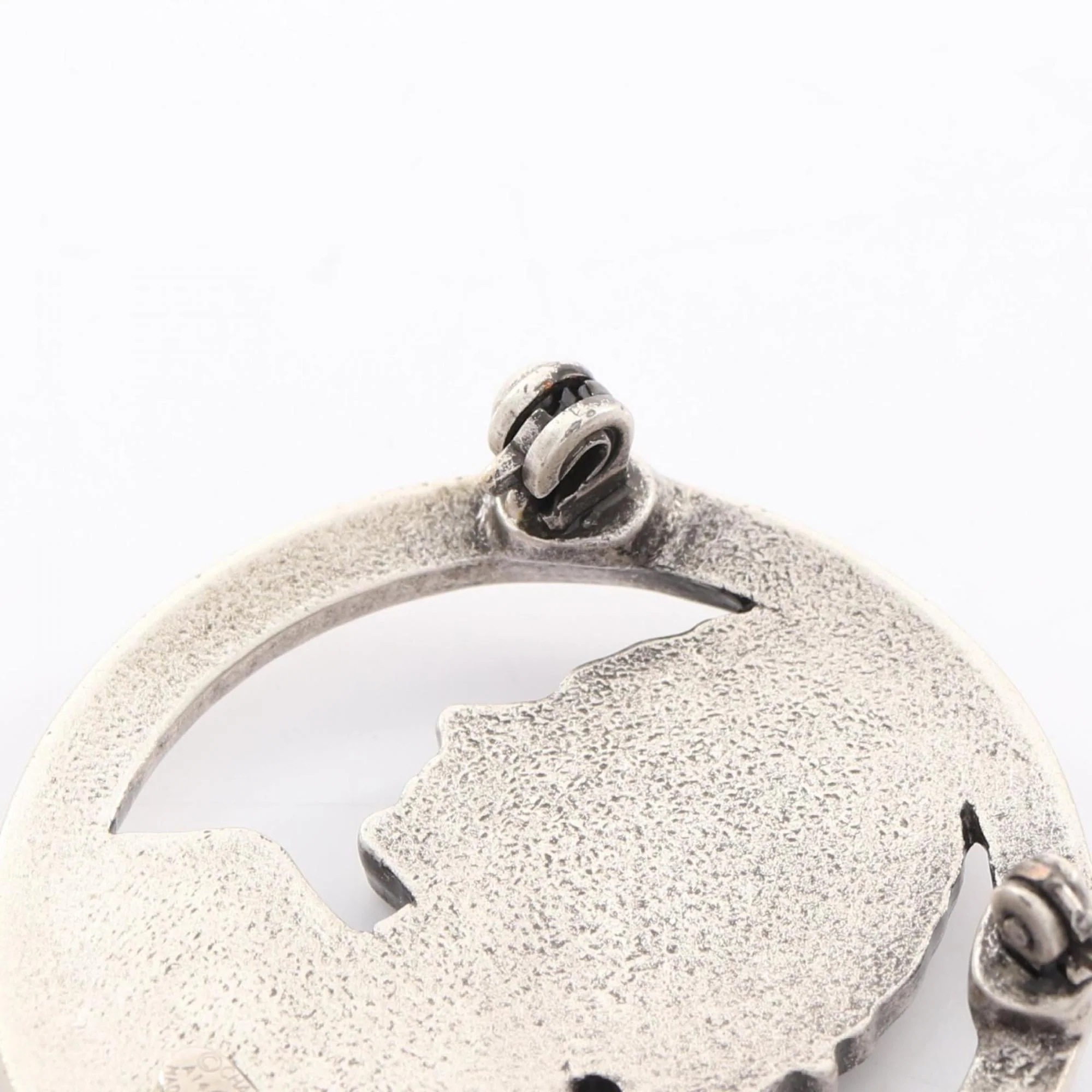 CC Logo Brooch Metal - Image 5
