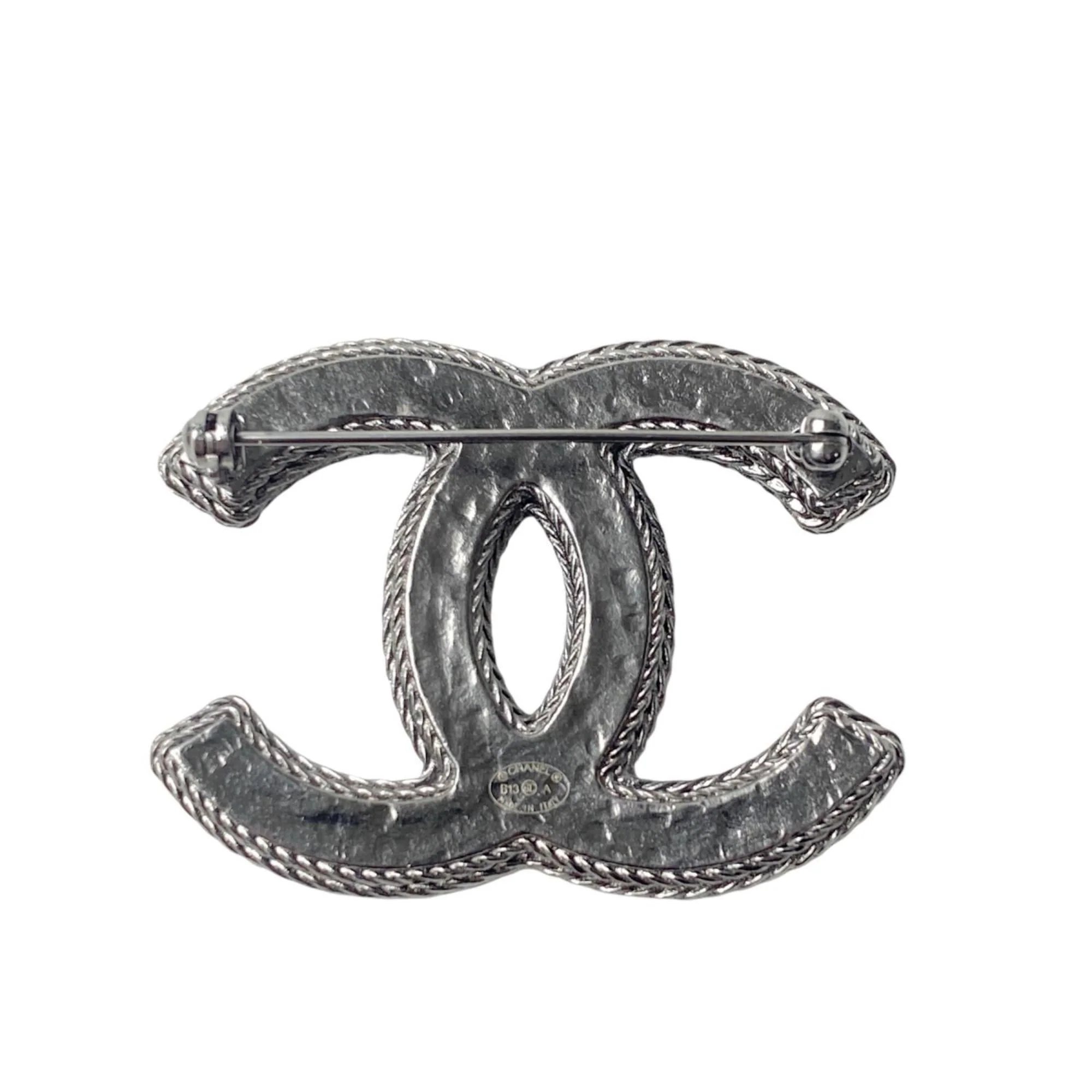 CC Logo Brooch Metal - Image 2