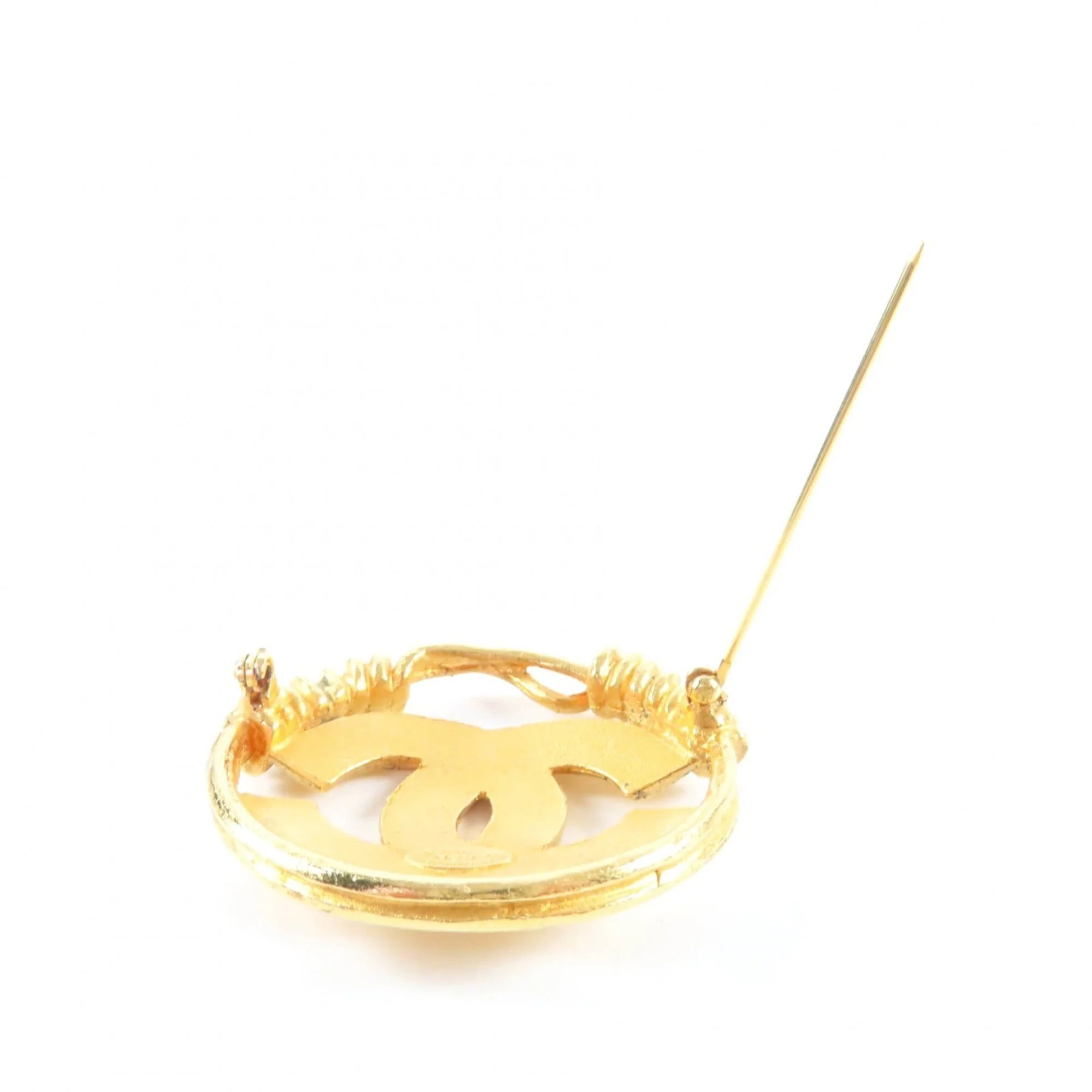 CC Logo Brooch Metal - Image 6