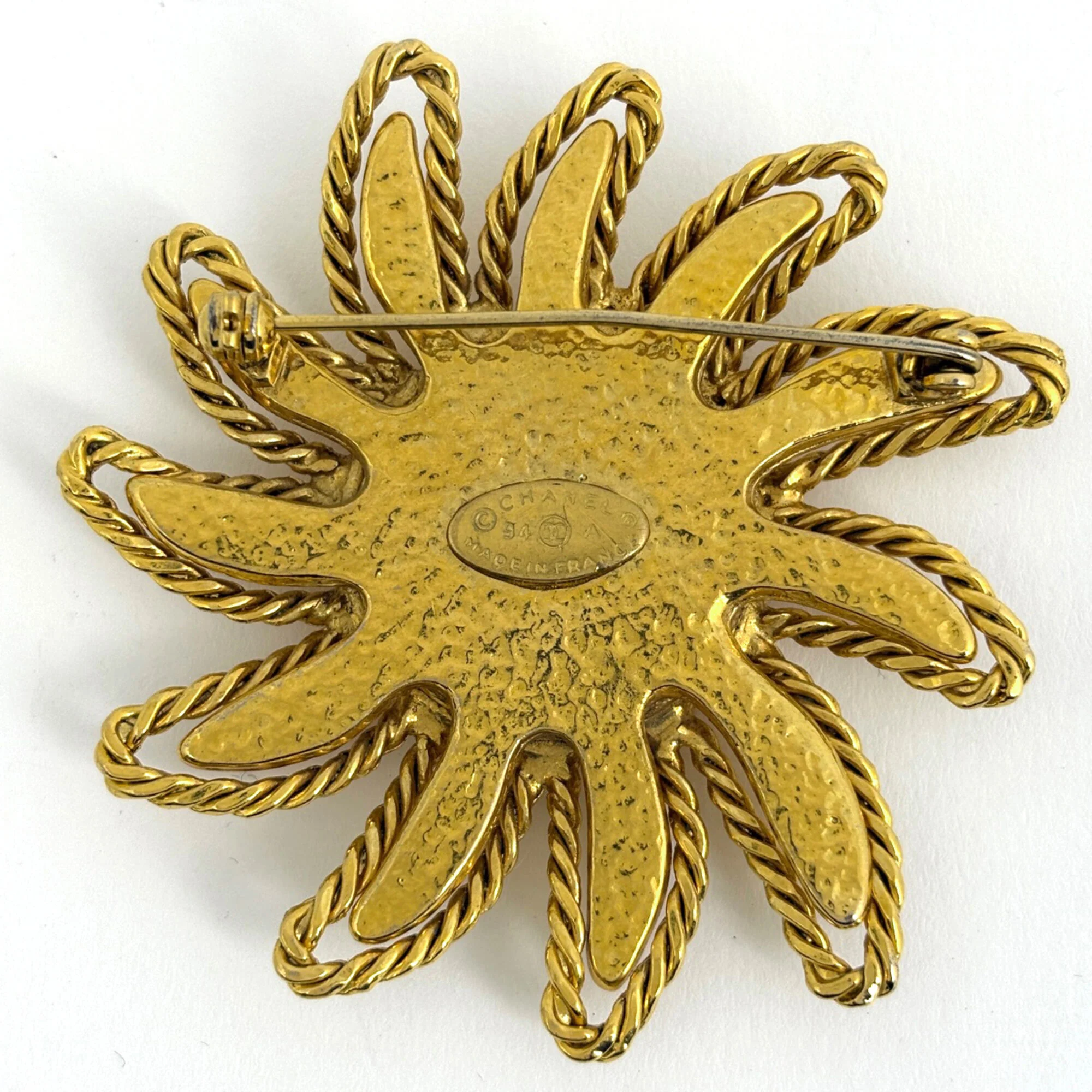 CC Logo Brooch Metal - Image 2