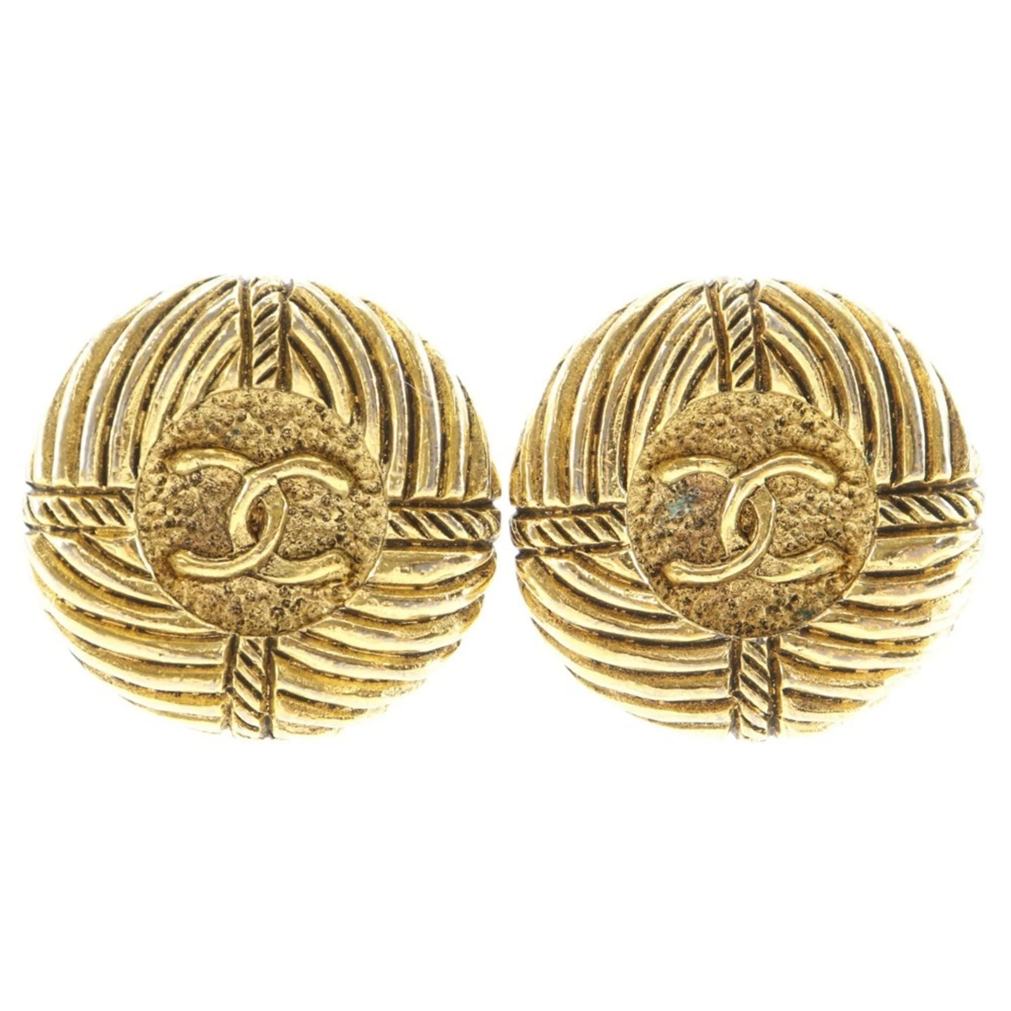 CC Logo Clip-On Earrings Gold-Tone Metal Gold-Tone Metal