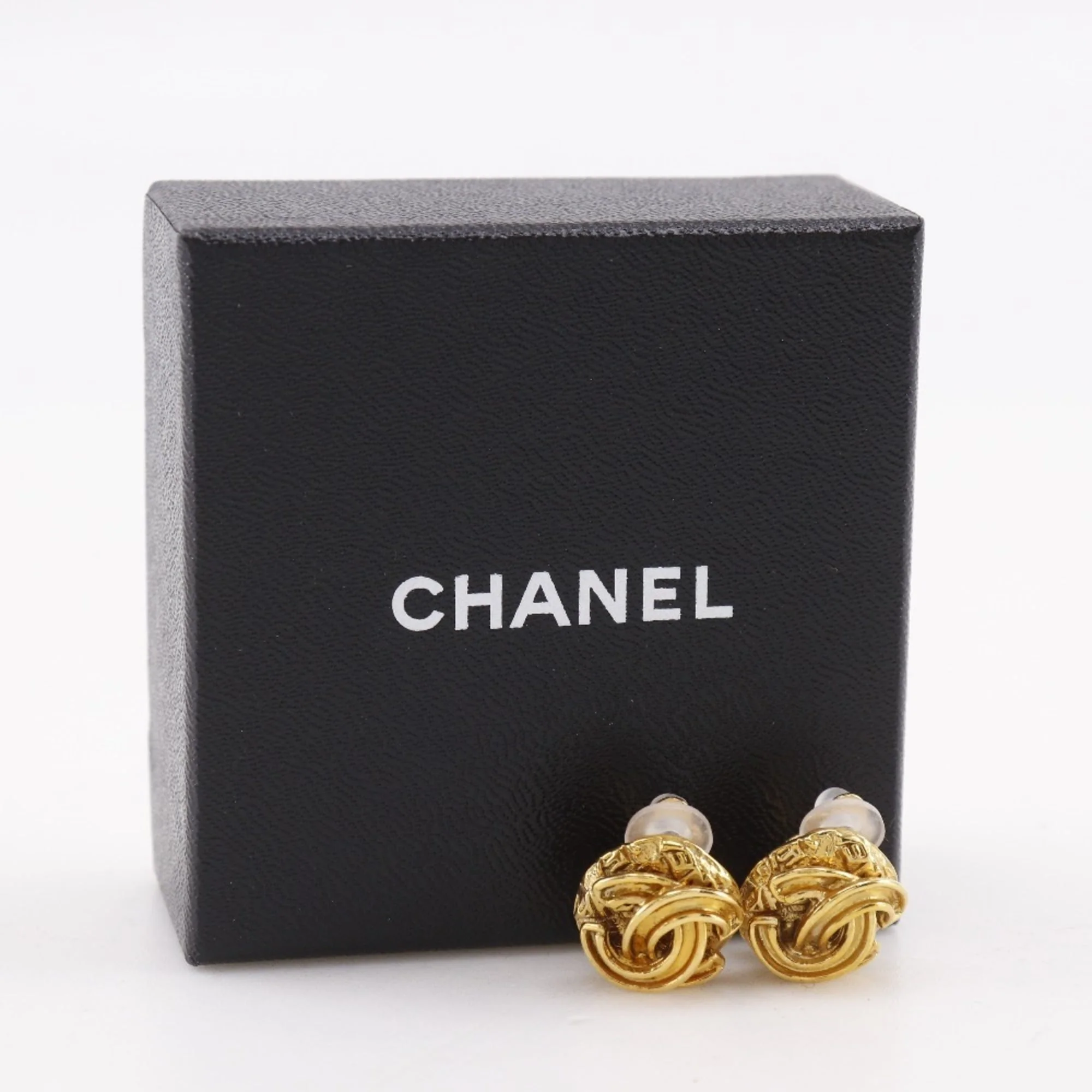 CC Logo Clip-On Earrings Metal Gold-Tone Metal - Image 6