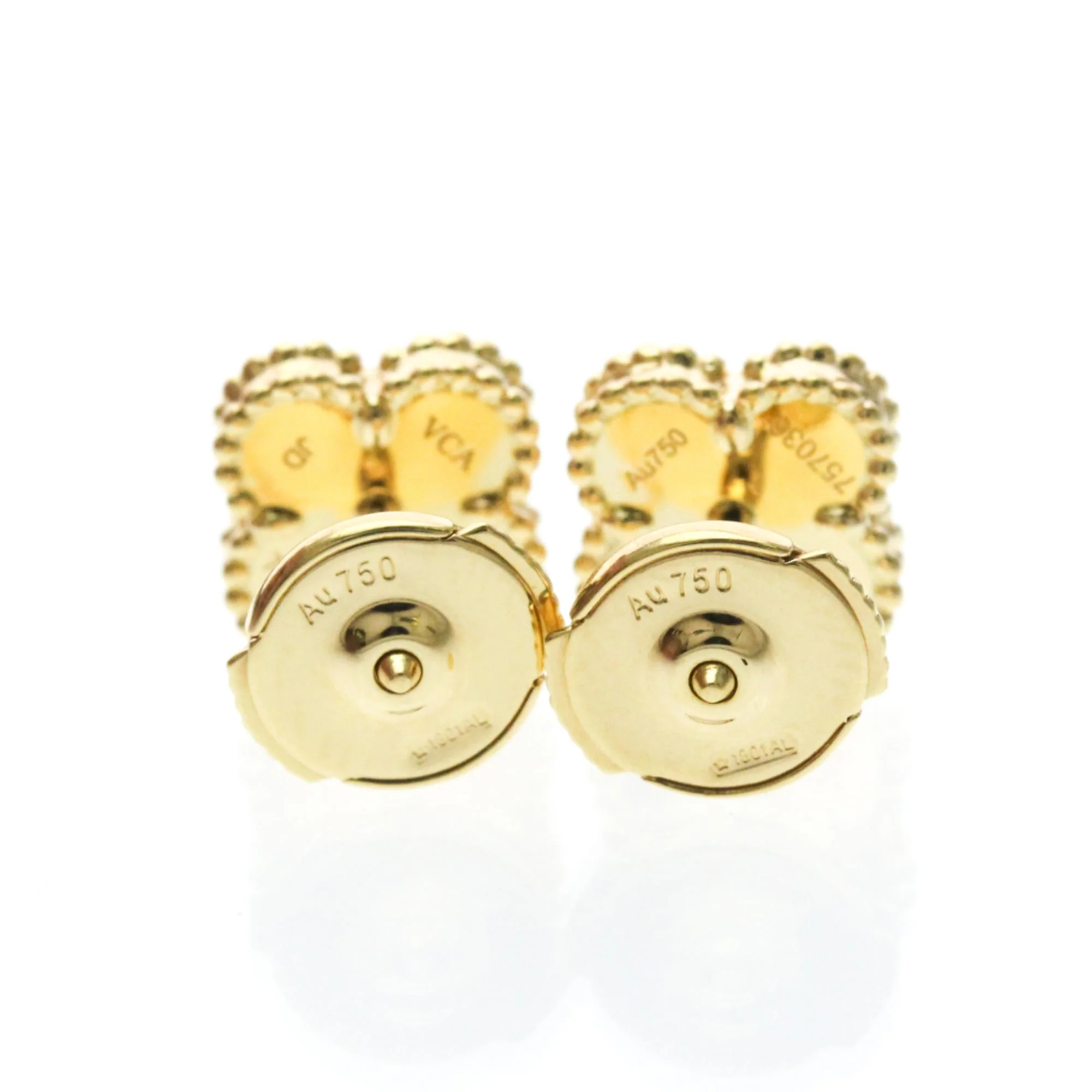 Sweet Alhambra Earrings 18K Yellow Gold and Onyx 18K Yellow Gold - Image 4