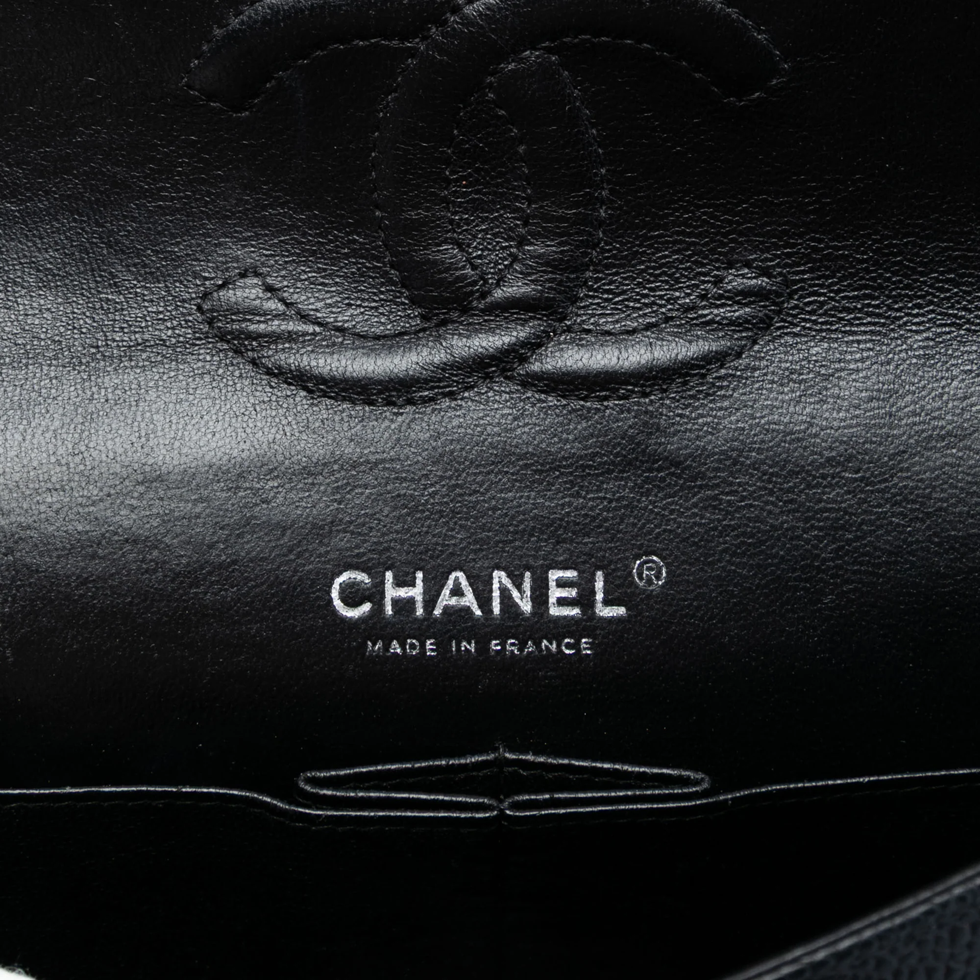Classic Double Flap Bag Quilted Caviar Medium - Image 5