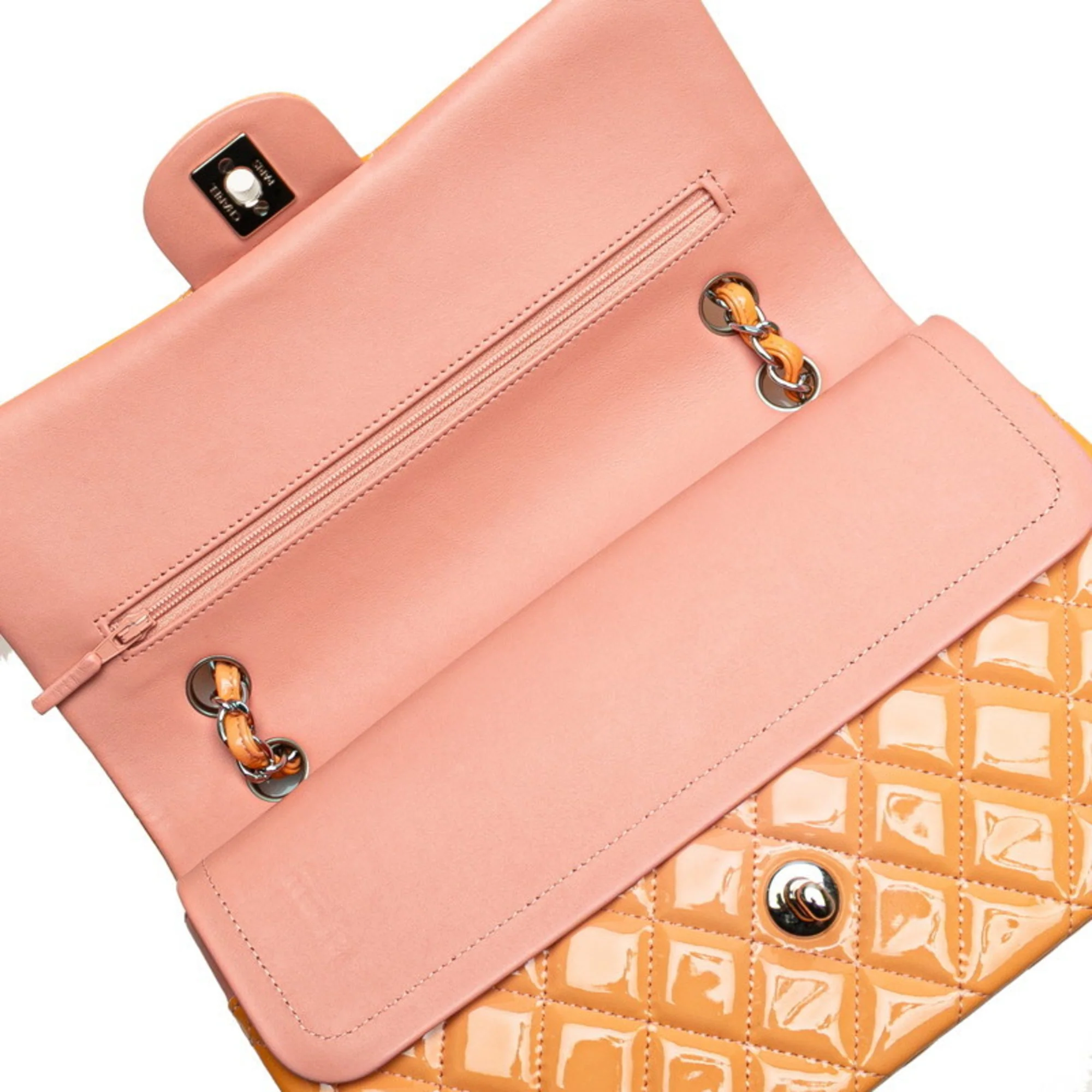 Classic Double Flap Bag Quilted Patent Medium - Image 4