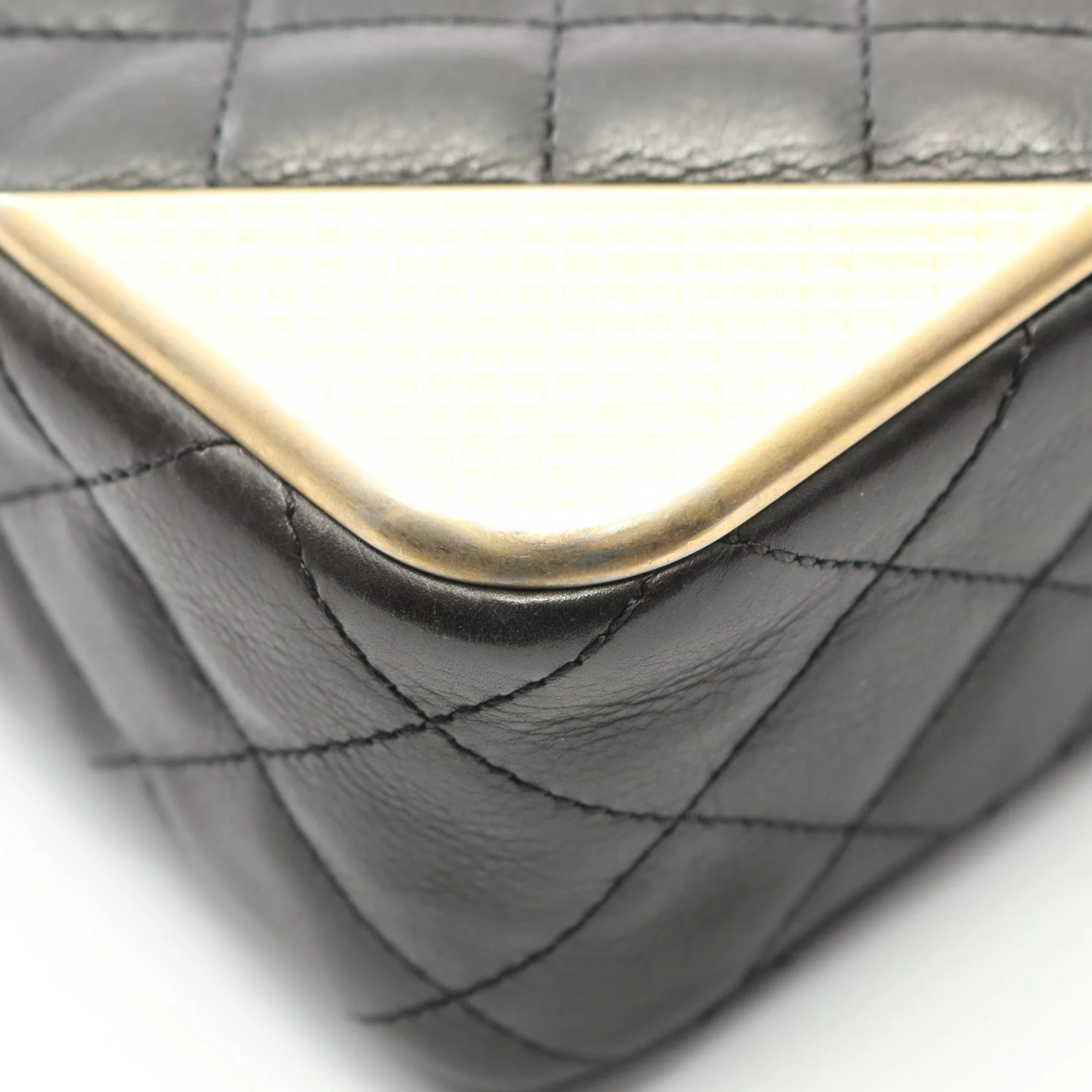 Rock the Corner Flap Bag Quilted Leather Medium - Image 8