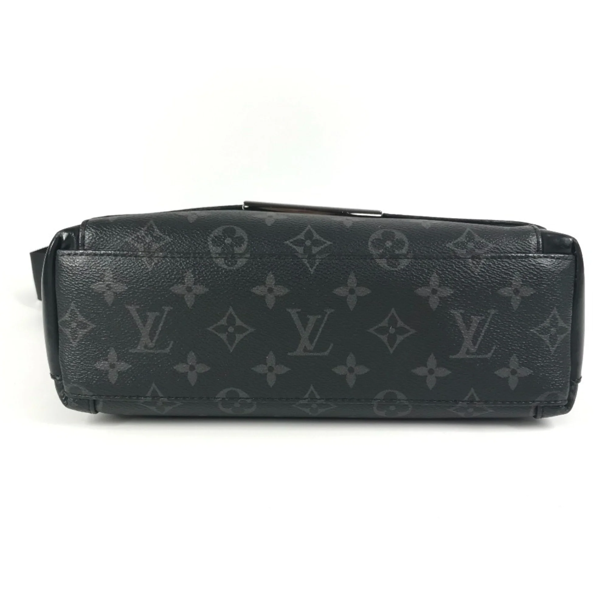 District Messenger Bag Monogram Eclipse Canvas PM - Image 5
