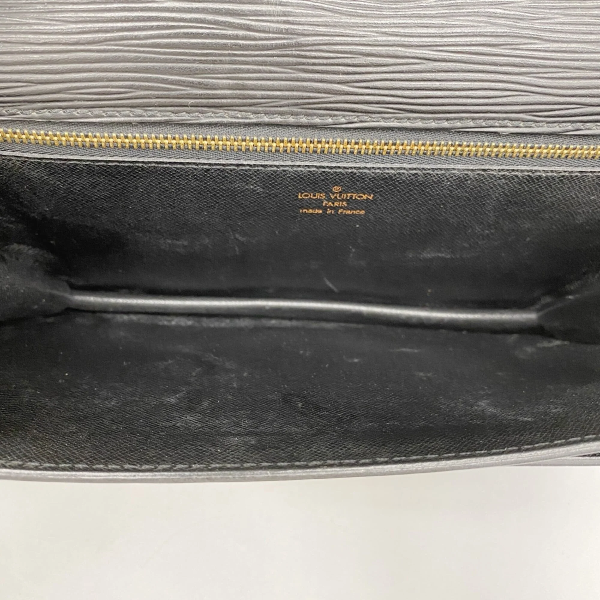 Dragonne Pochette Epi Leather - Image 4