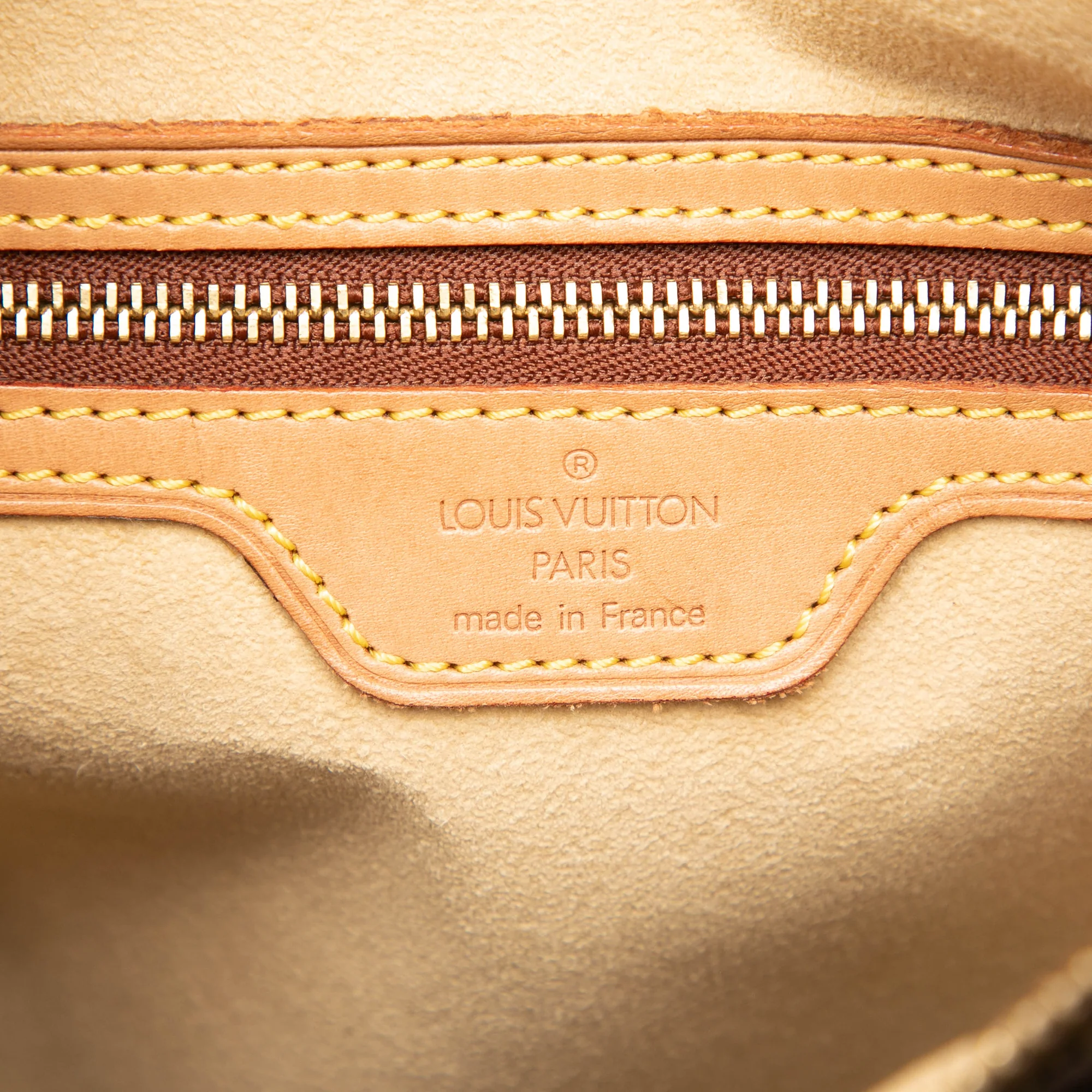 Looping Handbag Monogram Canvas GM - Image 5