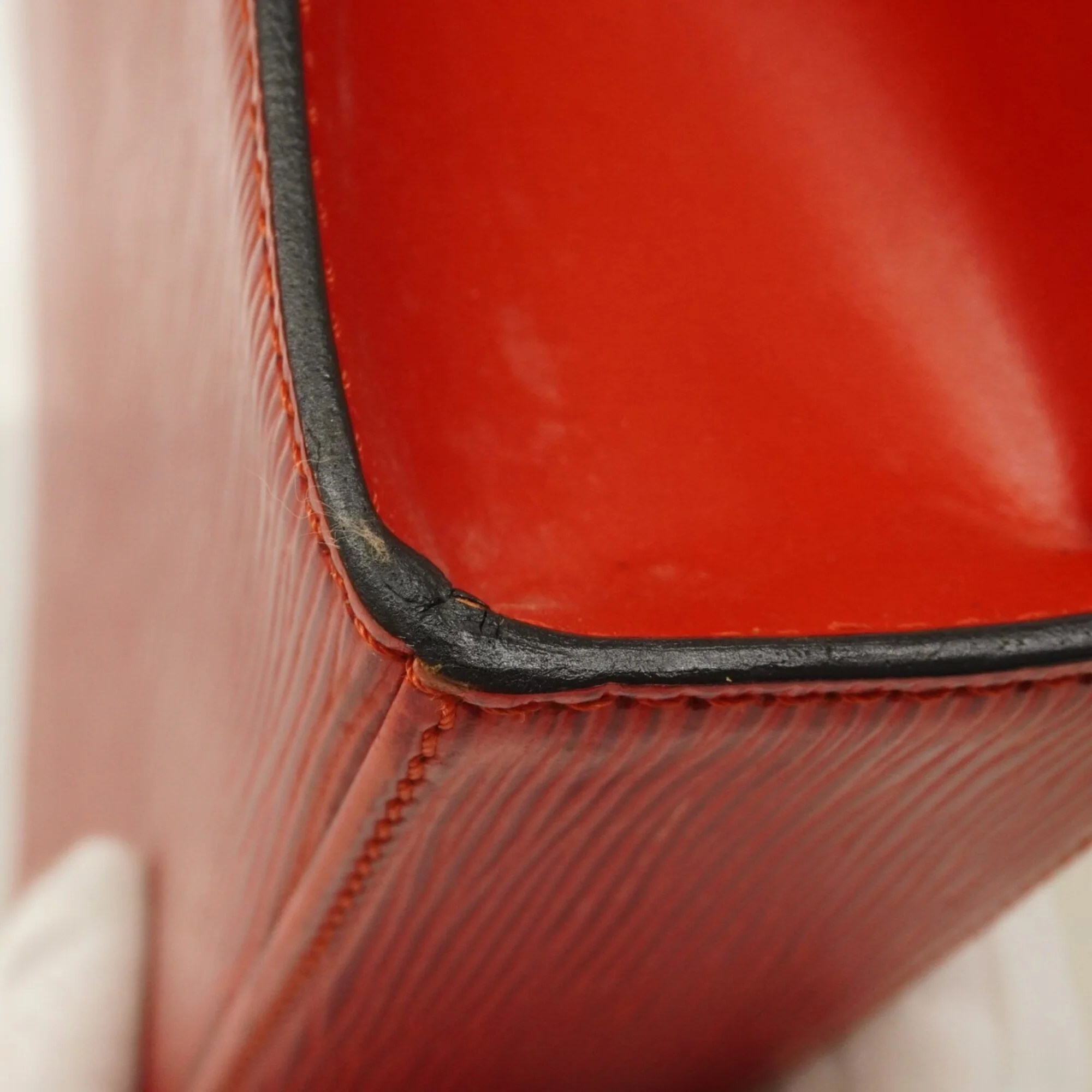 Malesherbes Handbag Epi Leather - Image 9