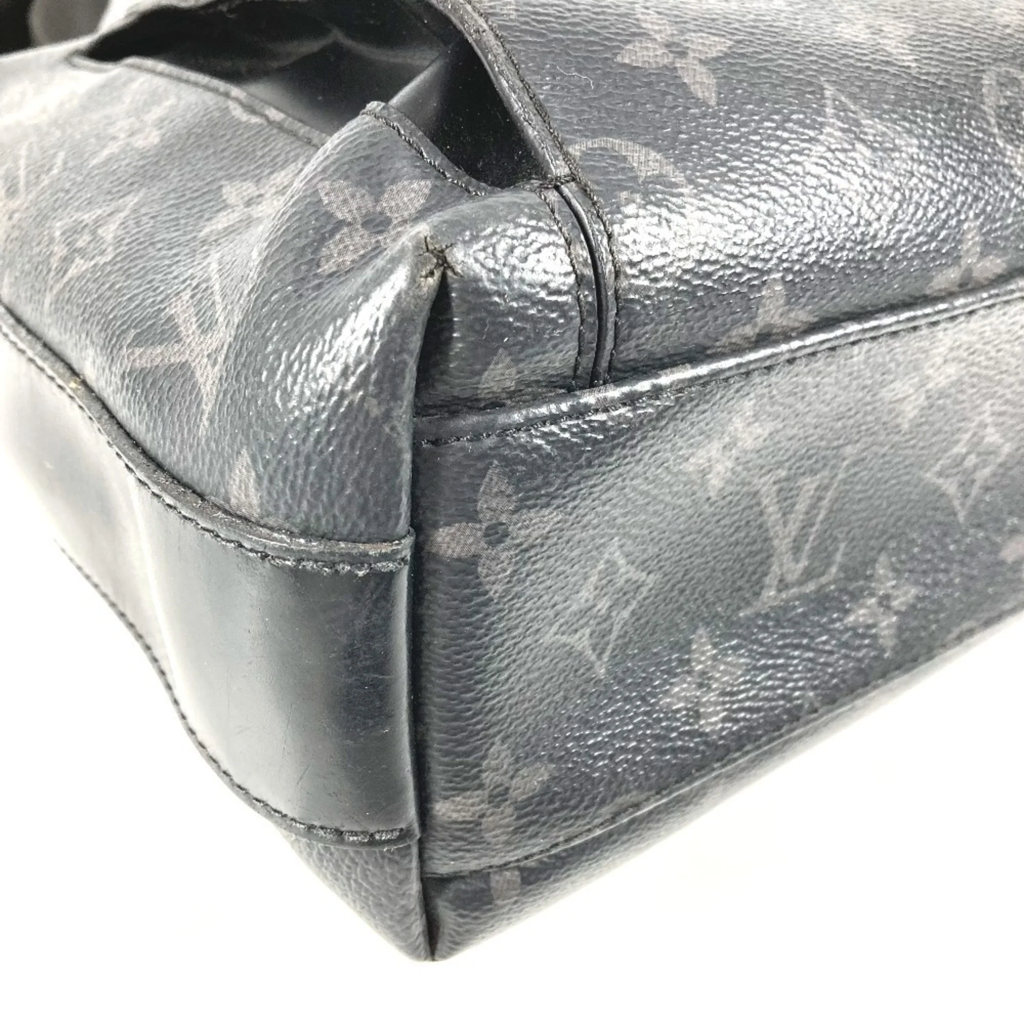 Odyssey Messenger Bag Monogram Eclipse Canvas PM - Image 7