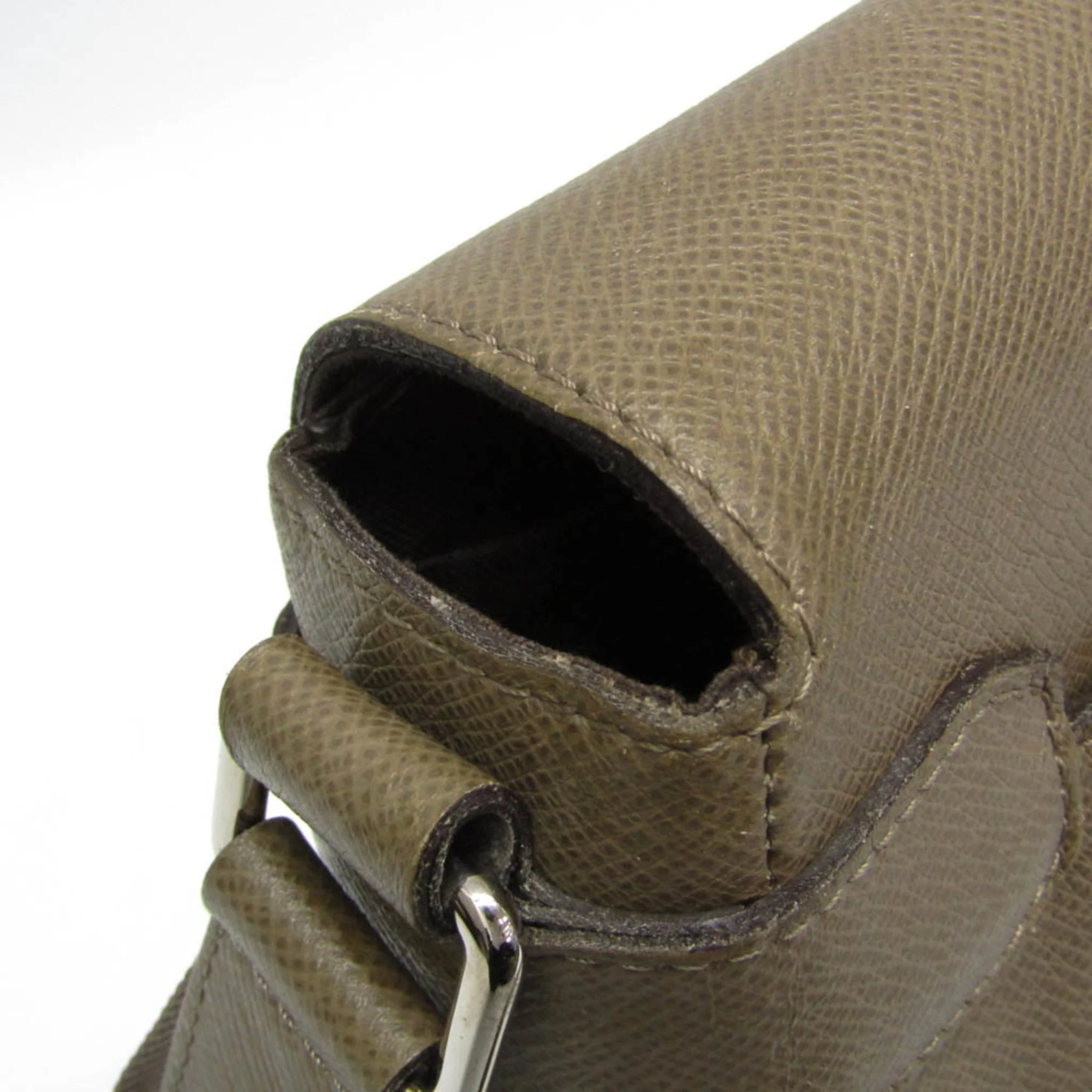 Roman Handbag Taiga Leather PM - Image 8
