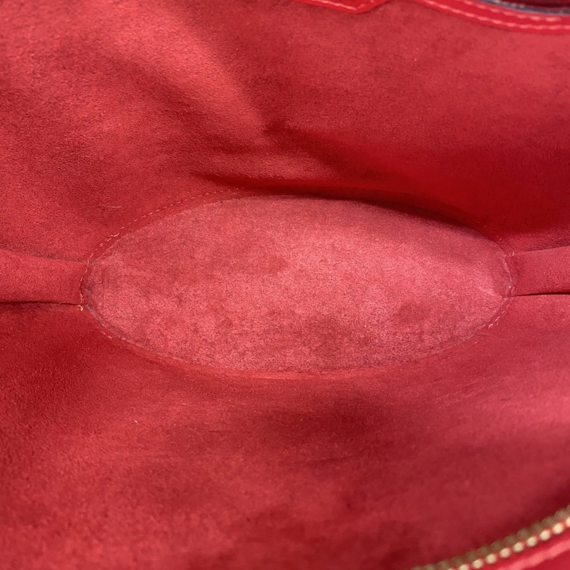 Saint Jacques Handbag Epi Leather PM - Image 4