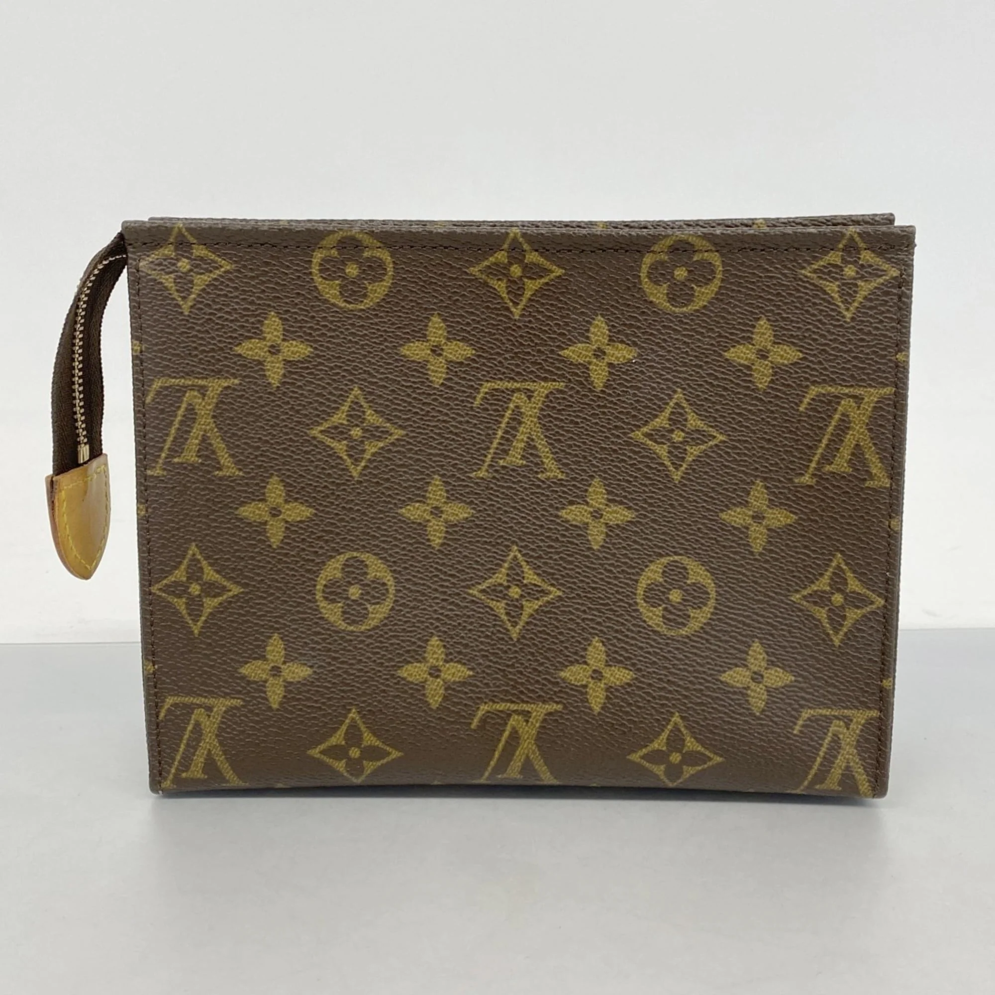 Toiletry Pouch Monogram Canvas 26 - Image 9