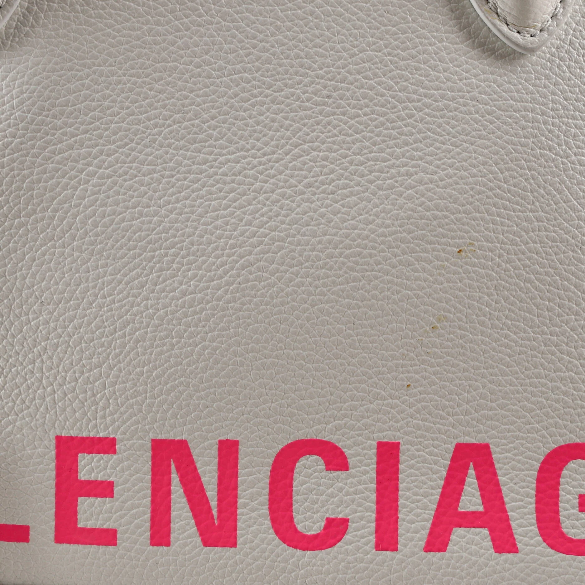 Logo Ville Bag Leather Small - Image 6