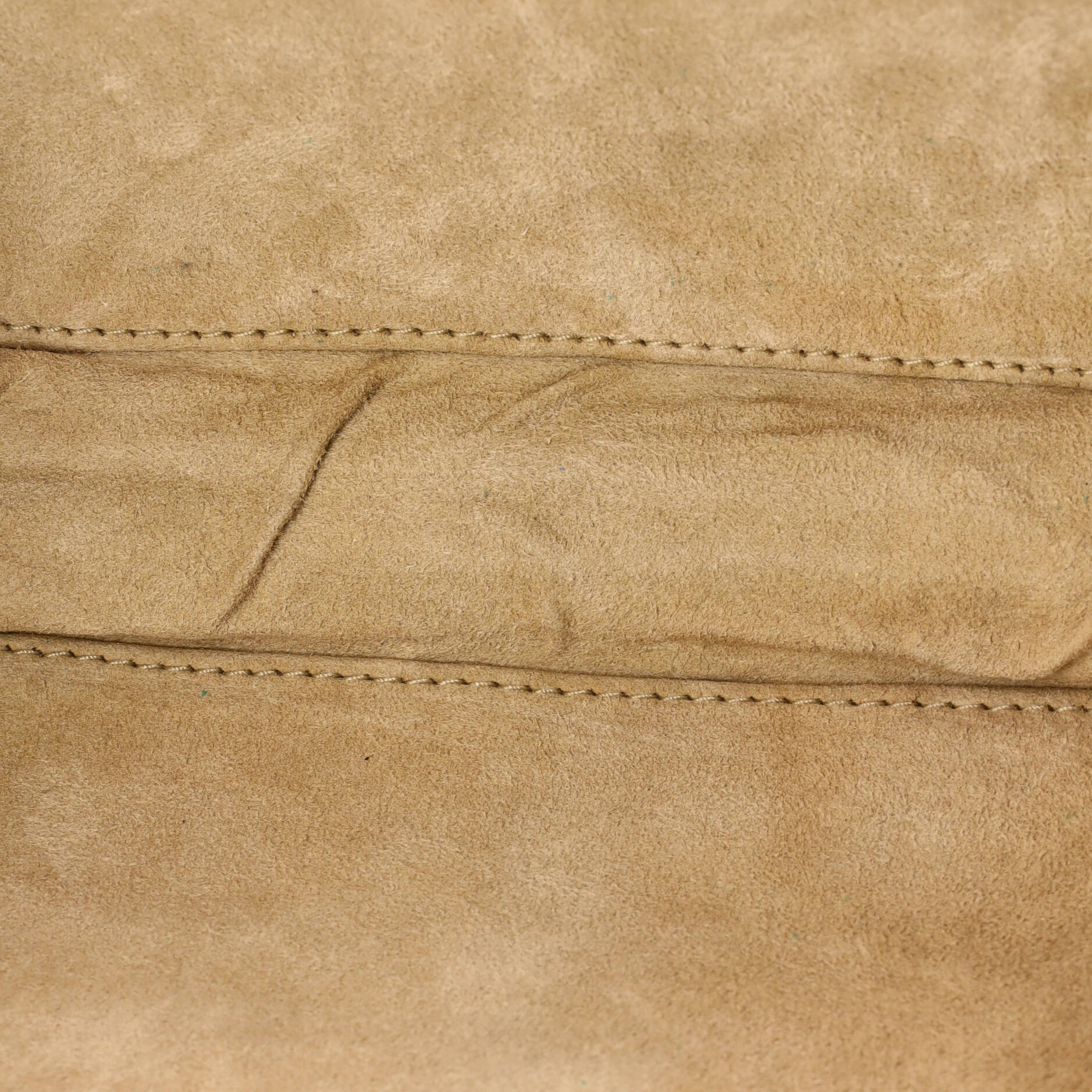 Box Knot Clutch Crocodile with Intrecciato Detail Small - Image 5