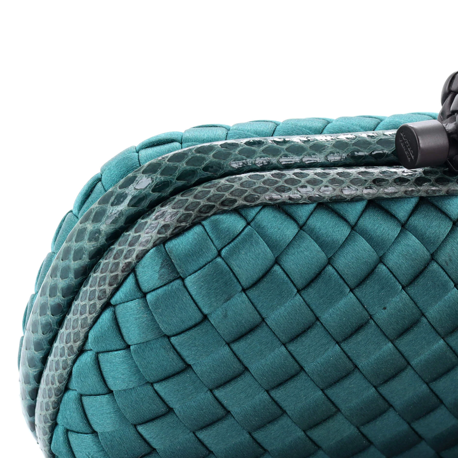 Box Knot Clutch Intrecciato Satin Small - Image 6