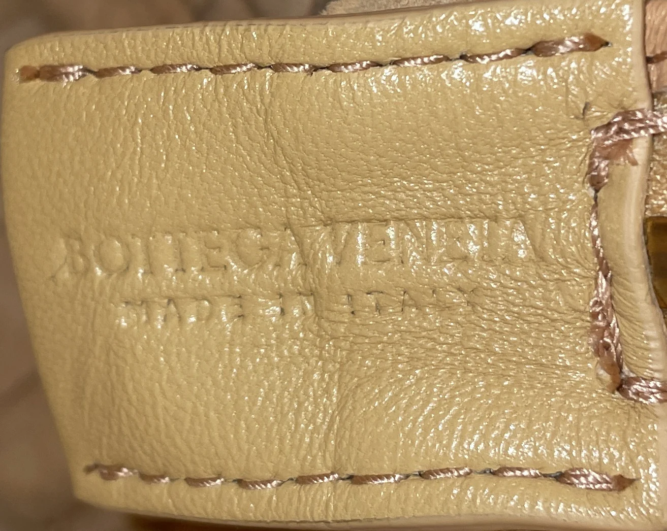 Loop Crossbody Bag Intrecciato Nappa Mini - Image 6