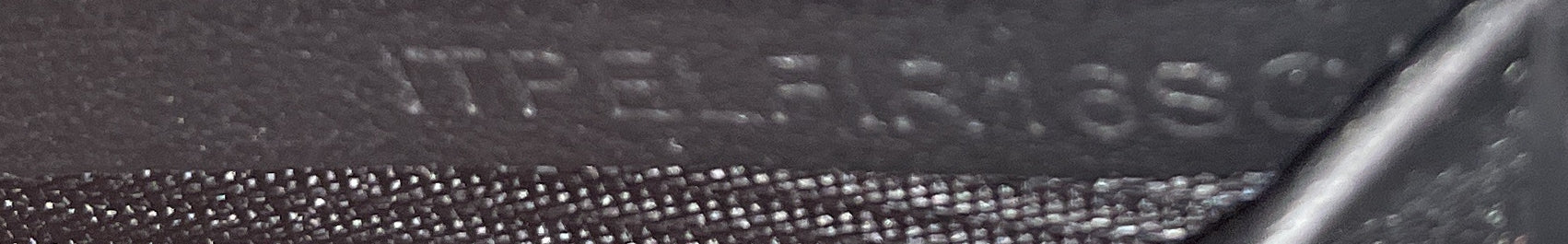 Hampshire Wallet on Chain Leather and House Check Canvas - Image 7
