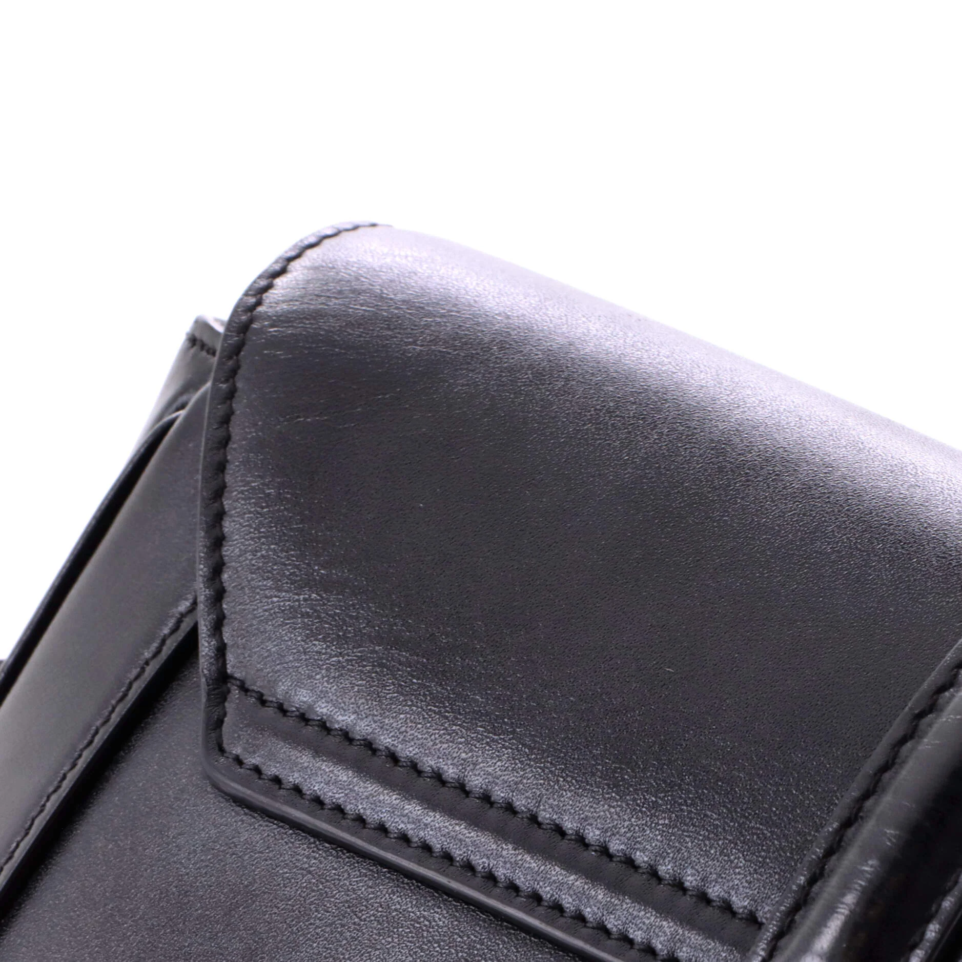 Besace 16 Bag Smooth Calfskin Medium - Image 7