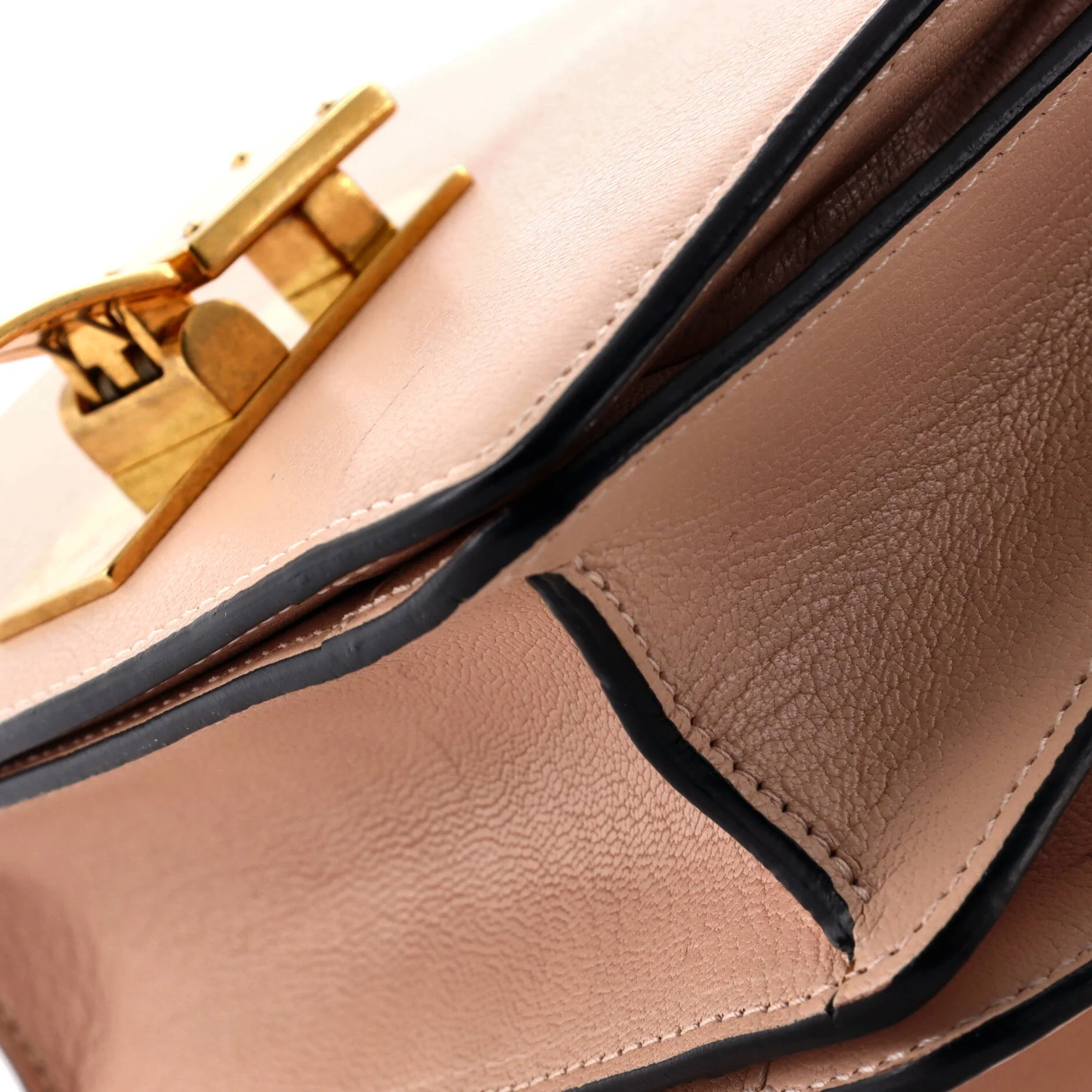 Classic Box Bag Grainy Leather Small - Image 6