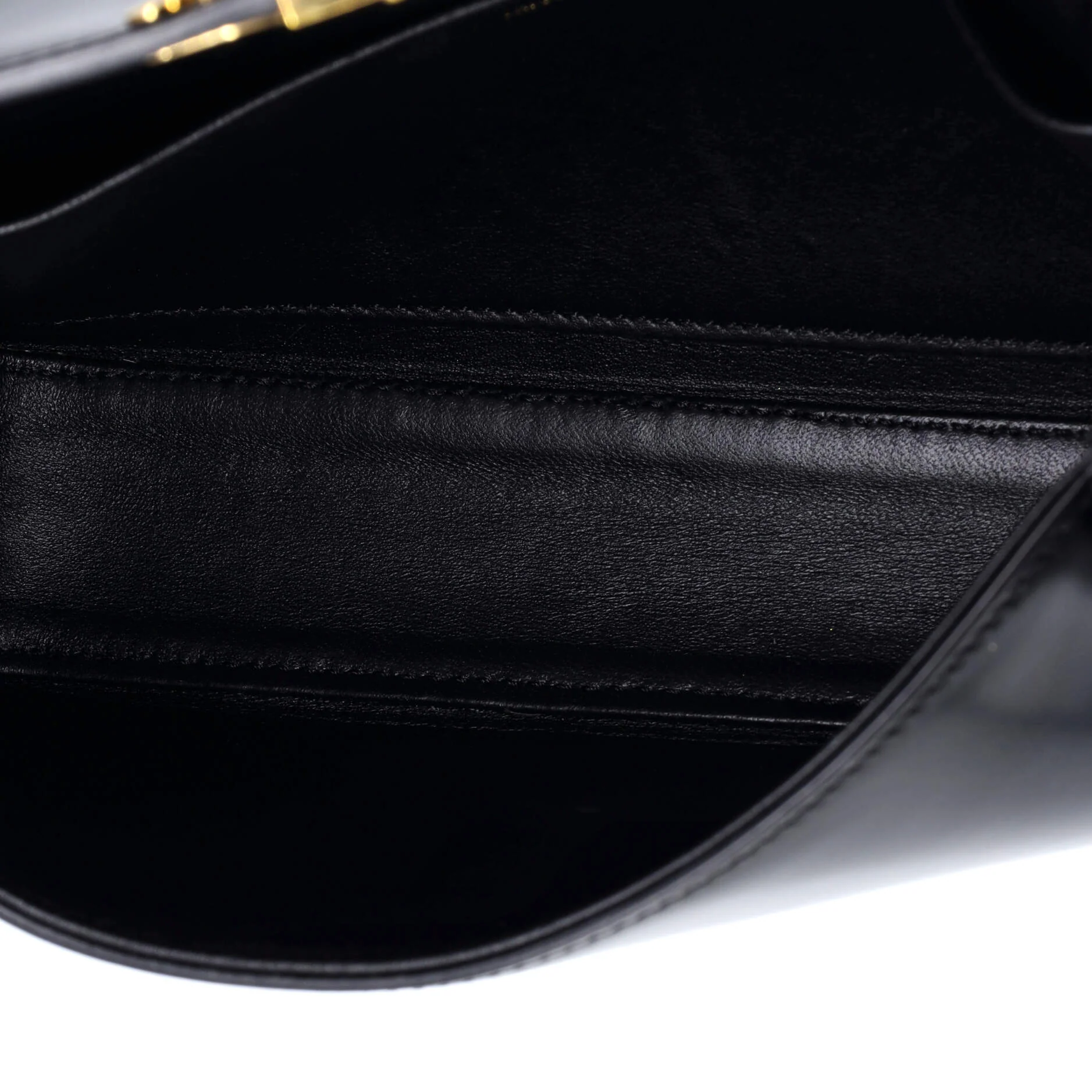 Triomphe Chain Shoulder Bag Leather Small - Image 5