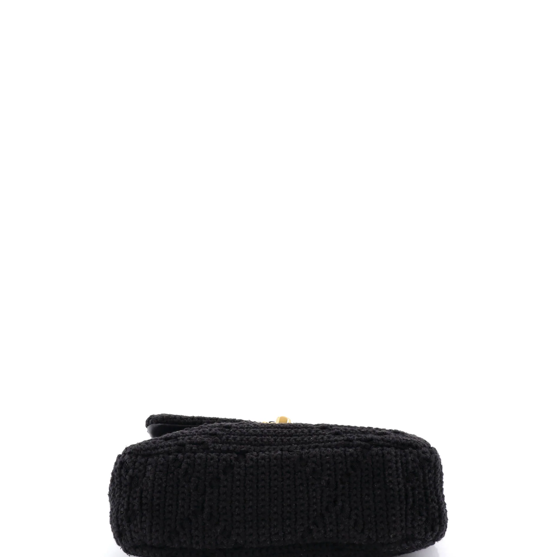 19 Flap Bag Crochet Medium - Image 4
