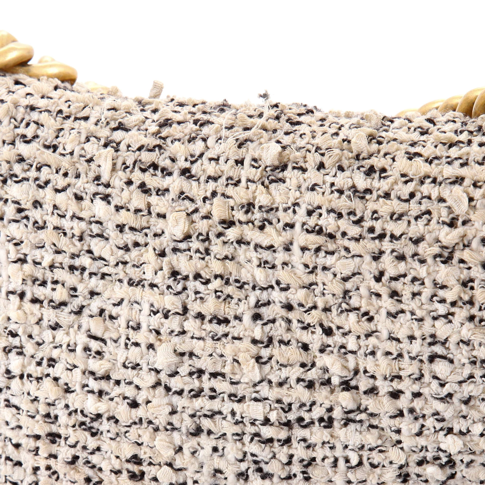 19 Flap Bag Quilted Tweed Medium - Image 8