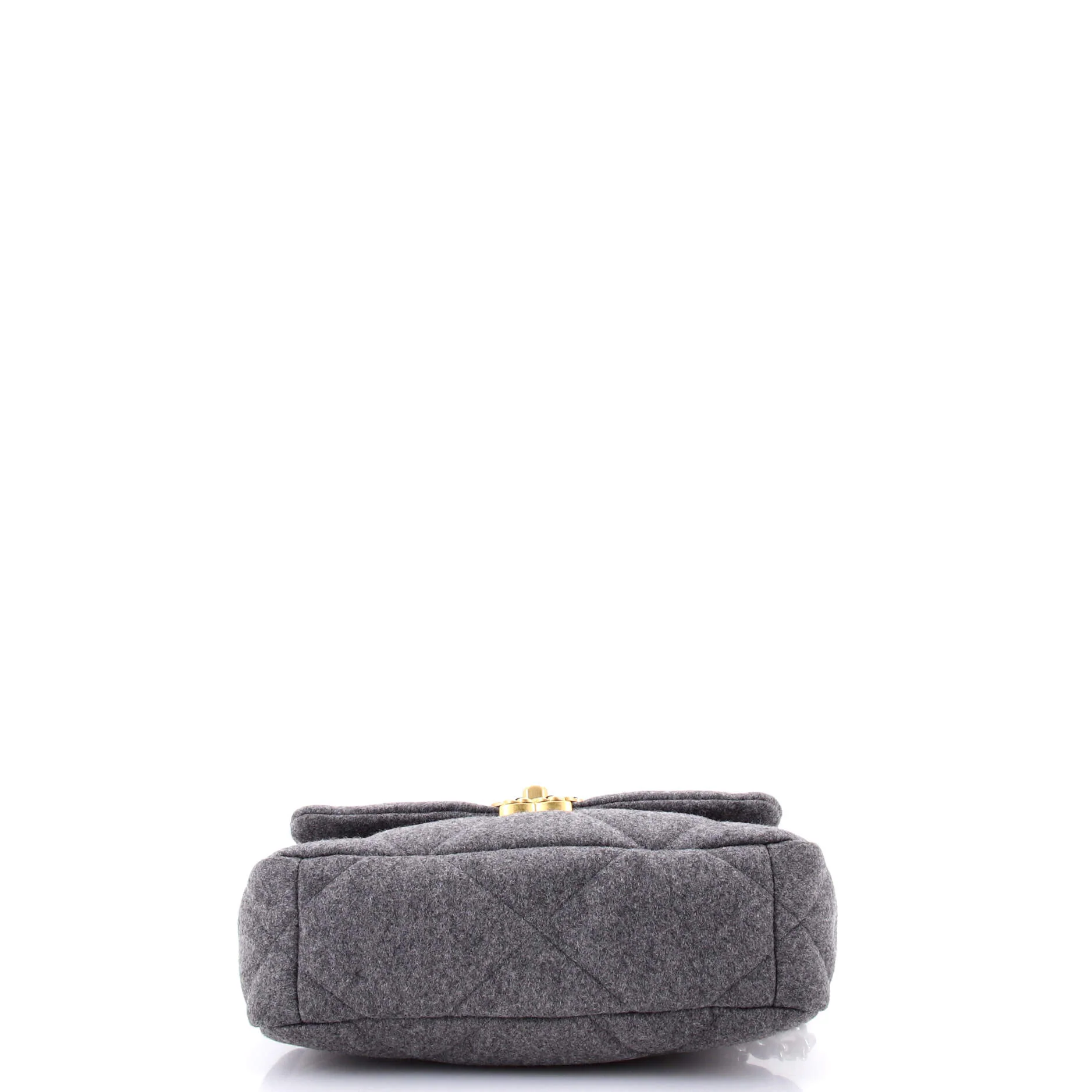 19 Flap Bag Quilted Wool Medium - Image 4