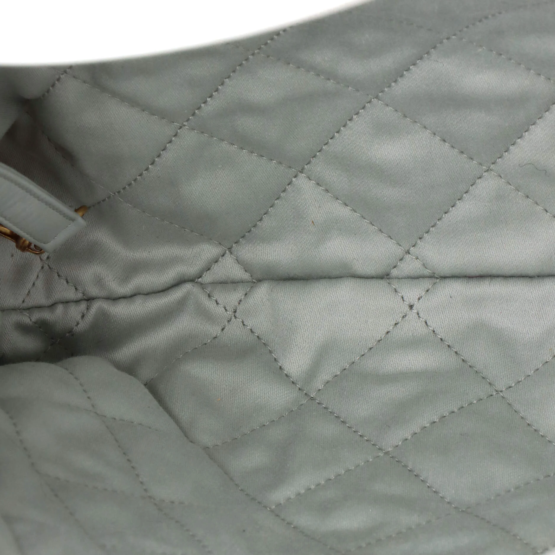 22 Chain Backpack Quilted Calfskin Medium - Image 5