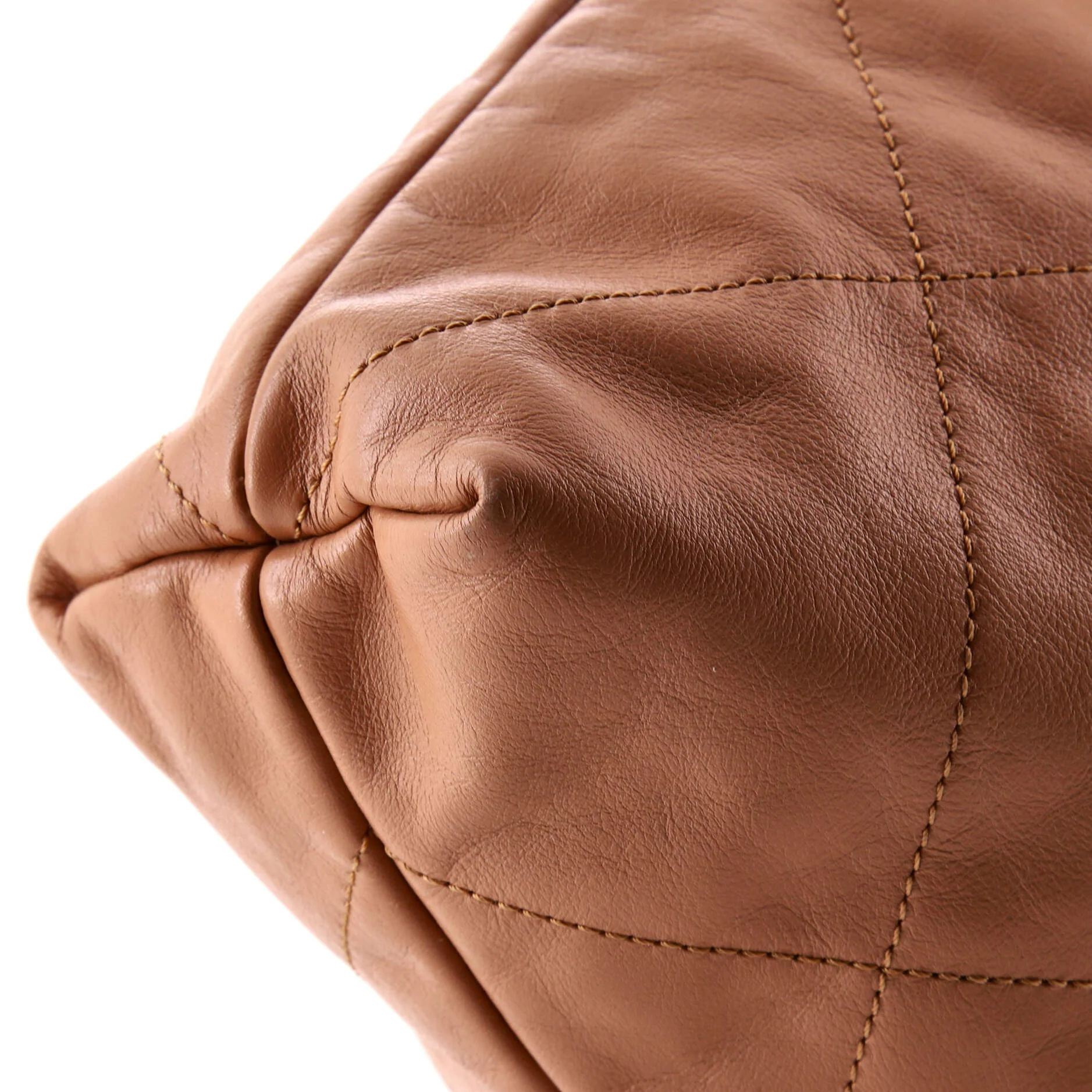 22 Chain Hobo Quilted Calfskin Medium - Image 7