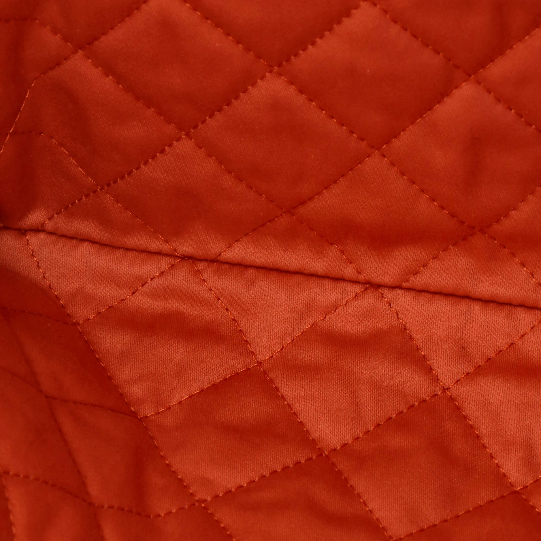 22 Chain Hobo Quilted Caviar Small - Image 6