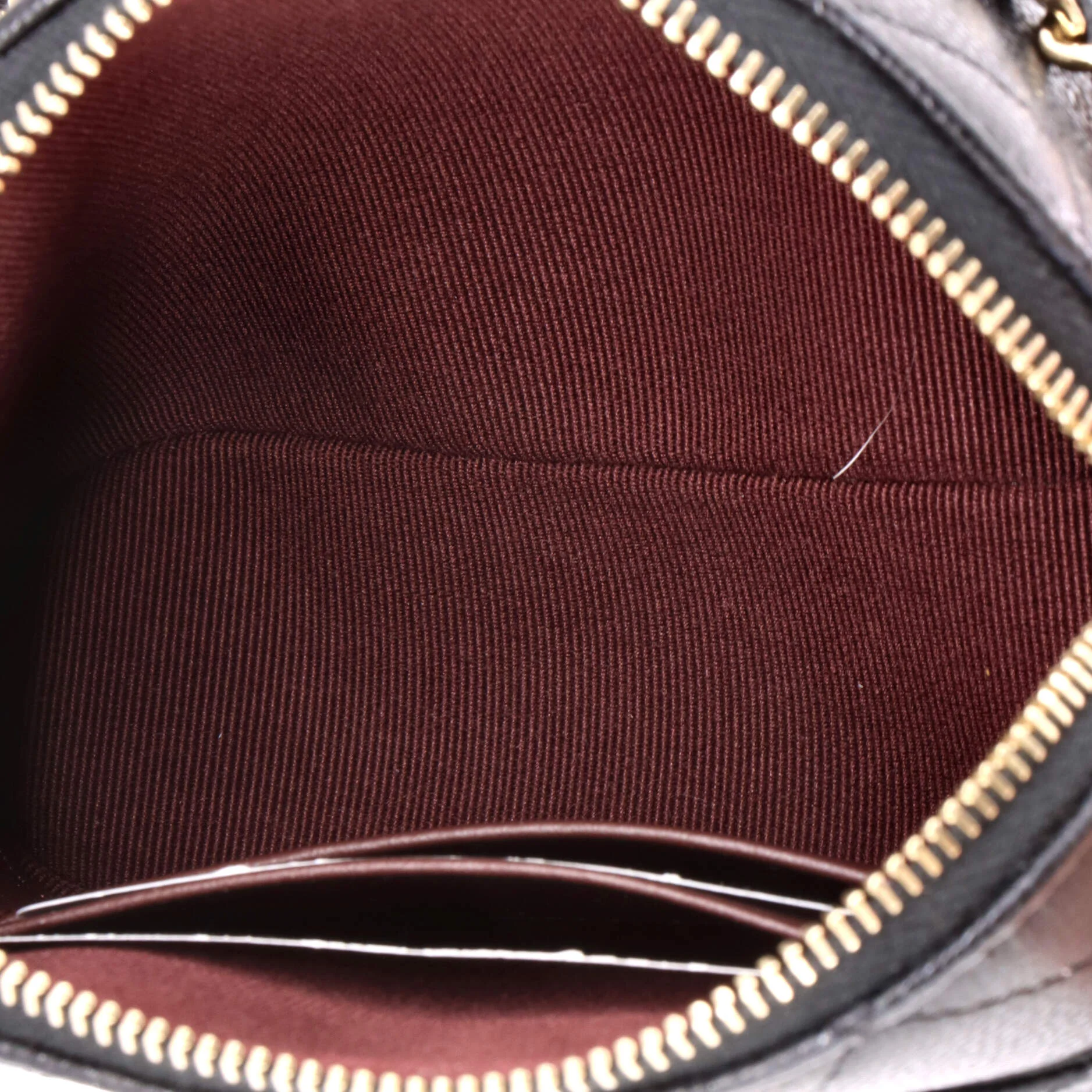 CC Dome Zip Clutch with Chain Quilted Caviar Mini - Image 5
